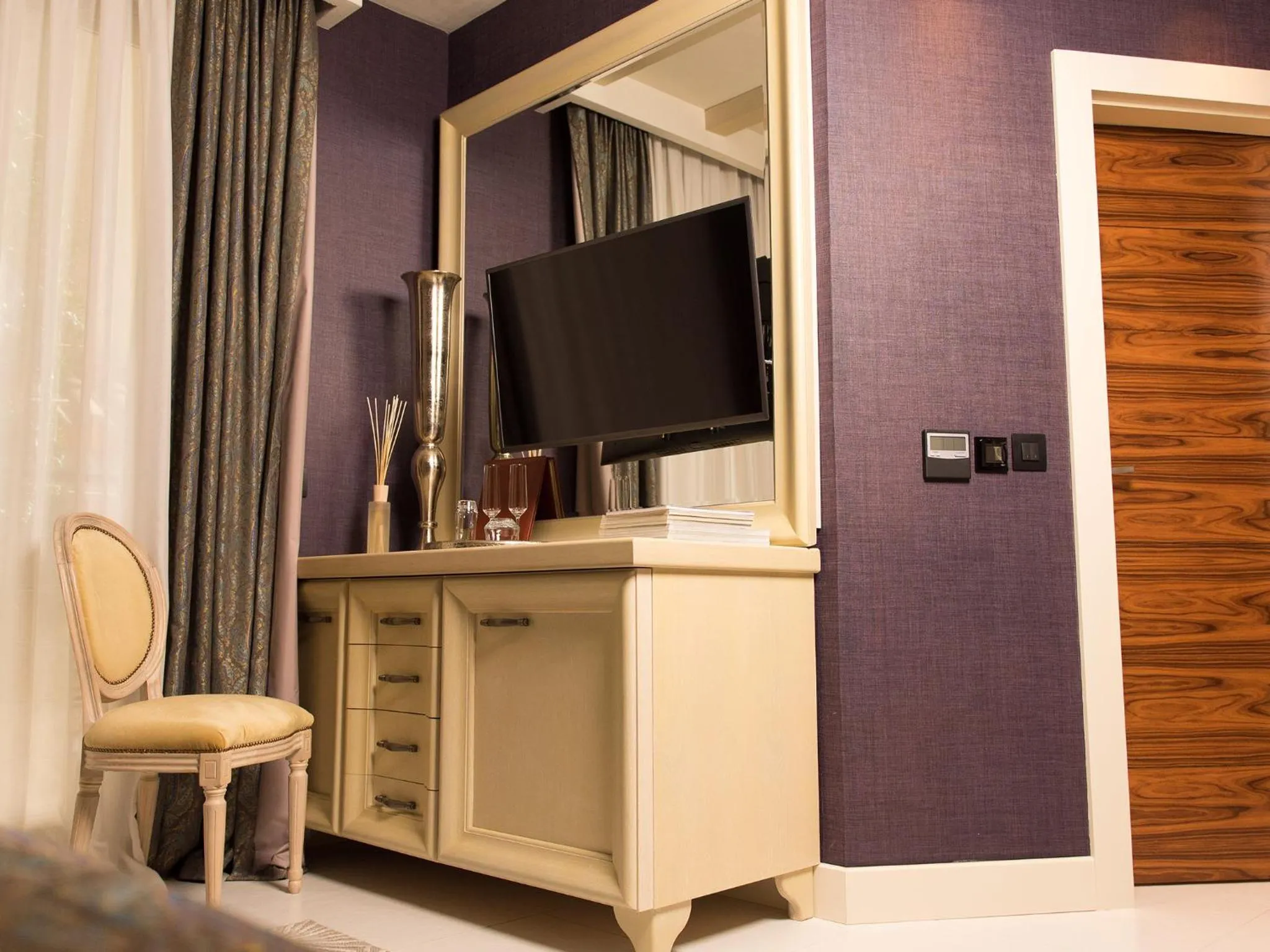 Decorative detail in Hotel Forza Mare