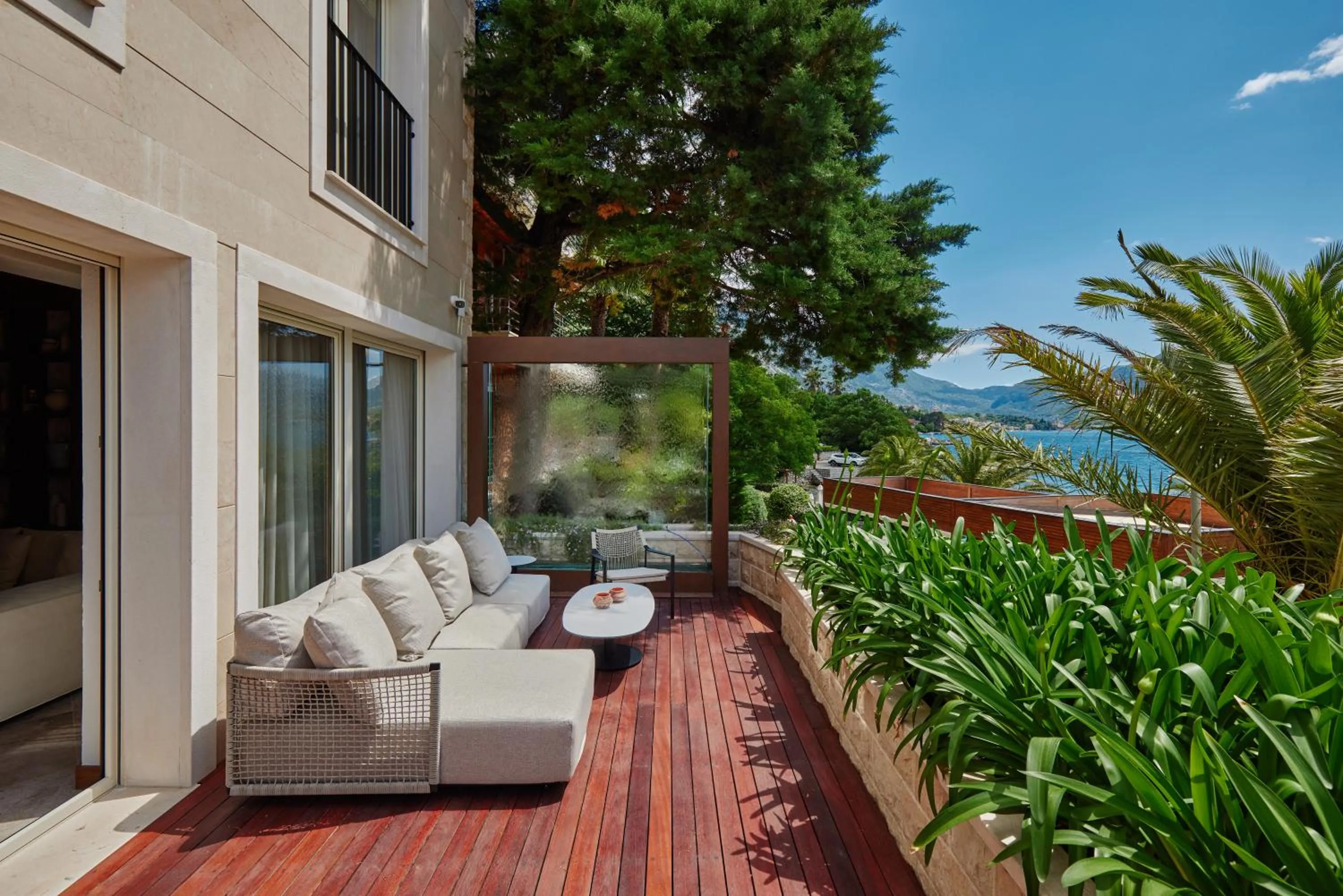 Patio in Hotel Forza Mare