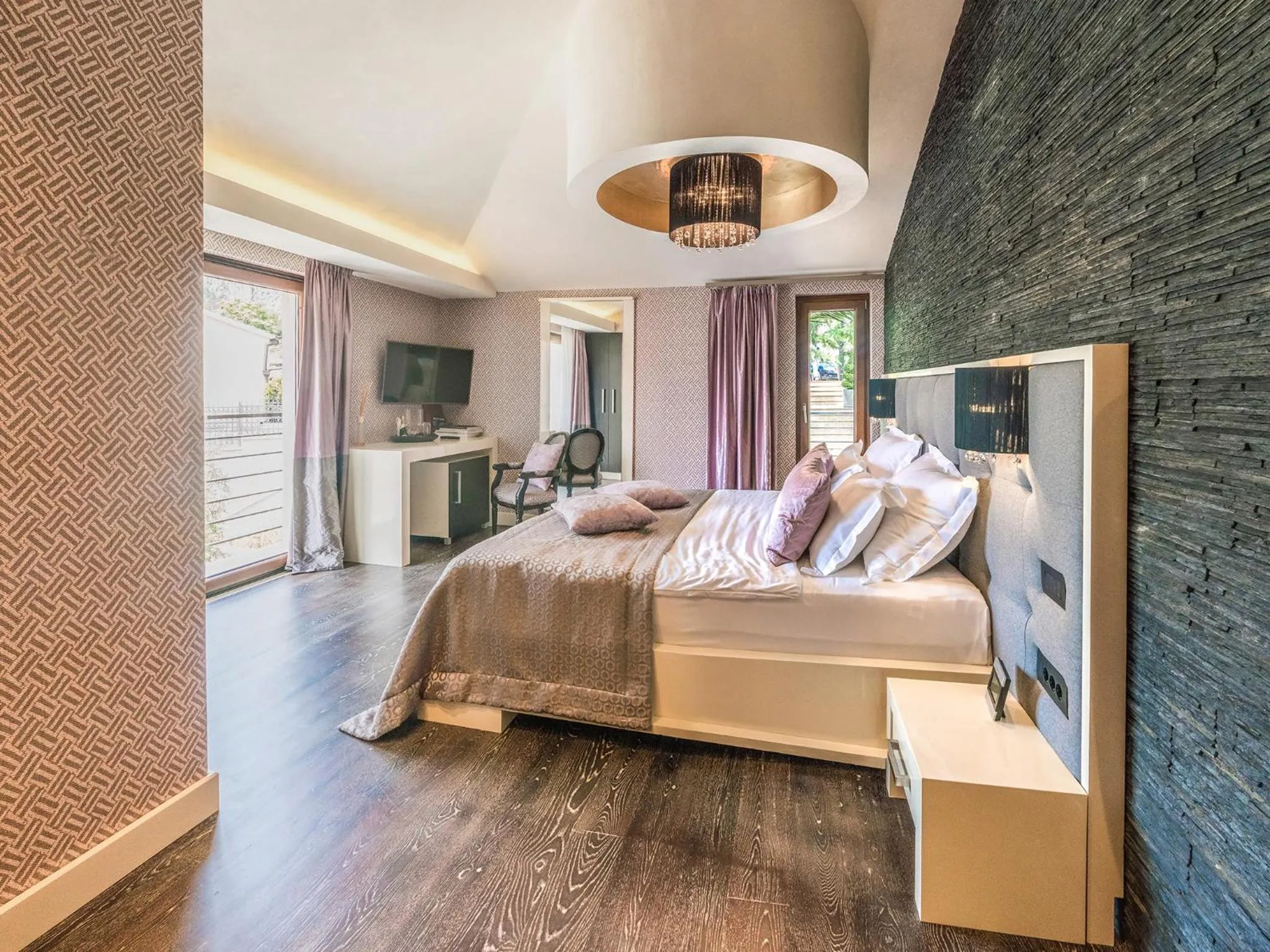 Bed in Hotel Forza Mare