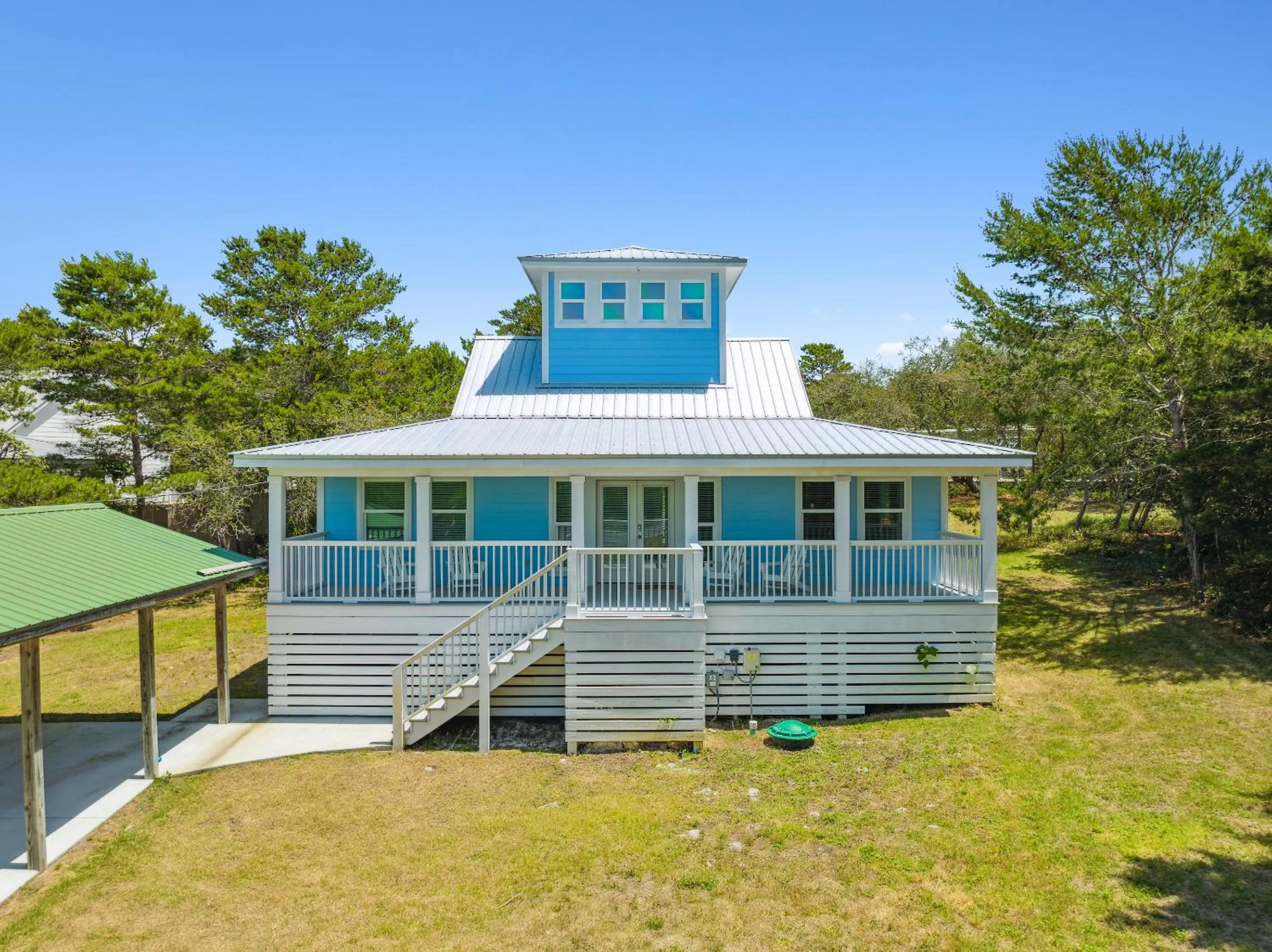 Property building in 30A Pet Friendly Beach House - Vitamin Sea by Panhandle Getaways