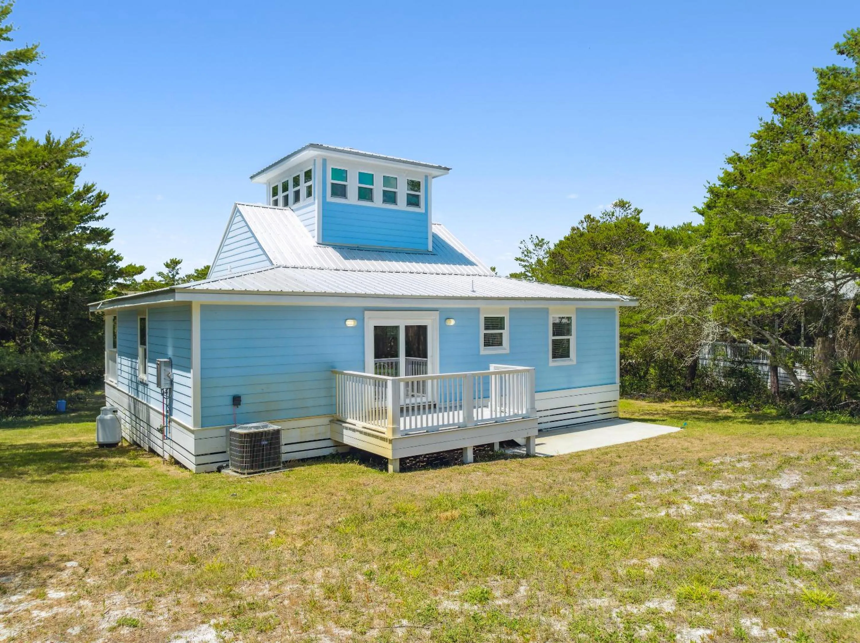 Property building in 30A Pet Friendly Beach House - Vitamin Sea by Panhandle Getaways