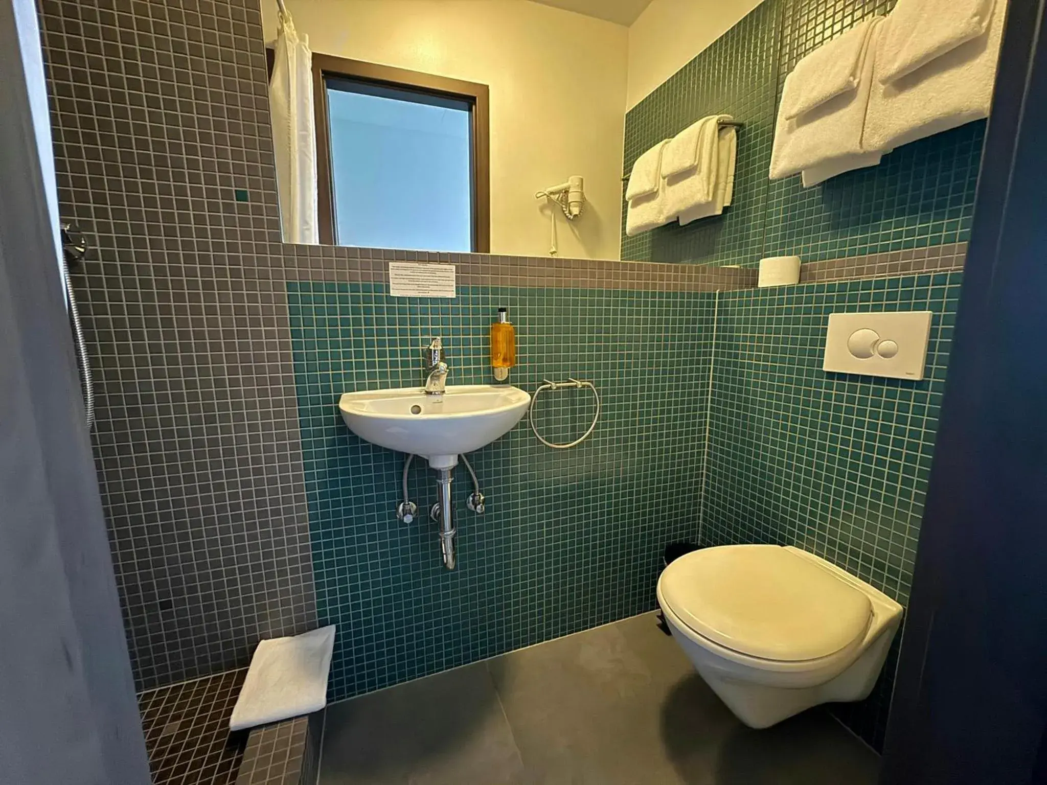 Twin Room in Hótel Valaskjálf Twin Room in Hótel Valaskjálf