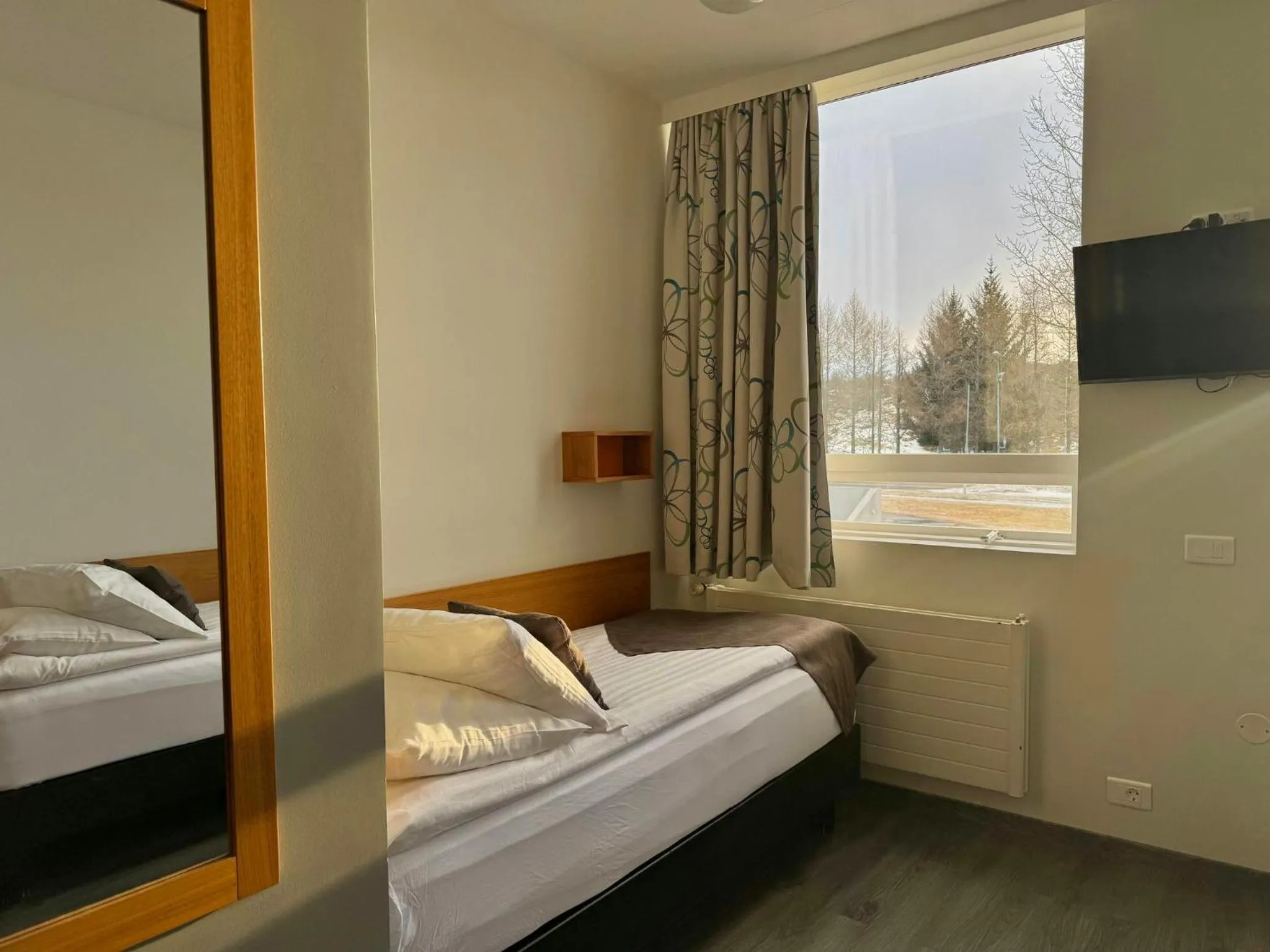 Bedroom, Bed in Hótel Valaskjálf