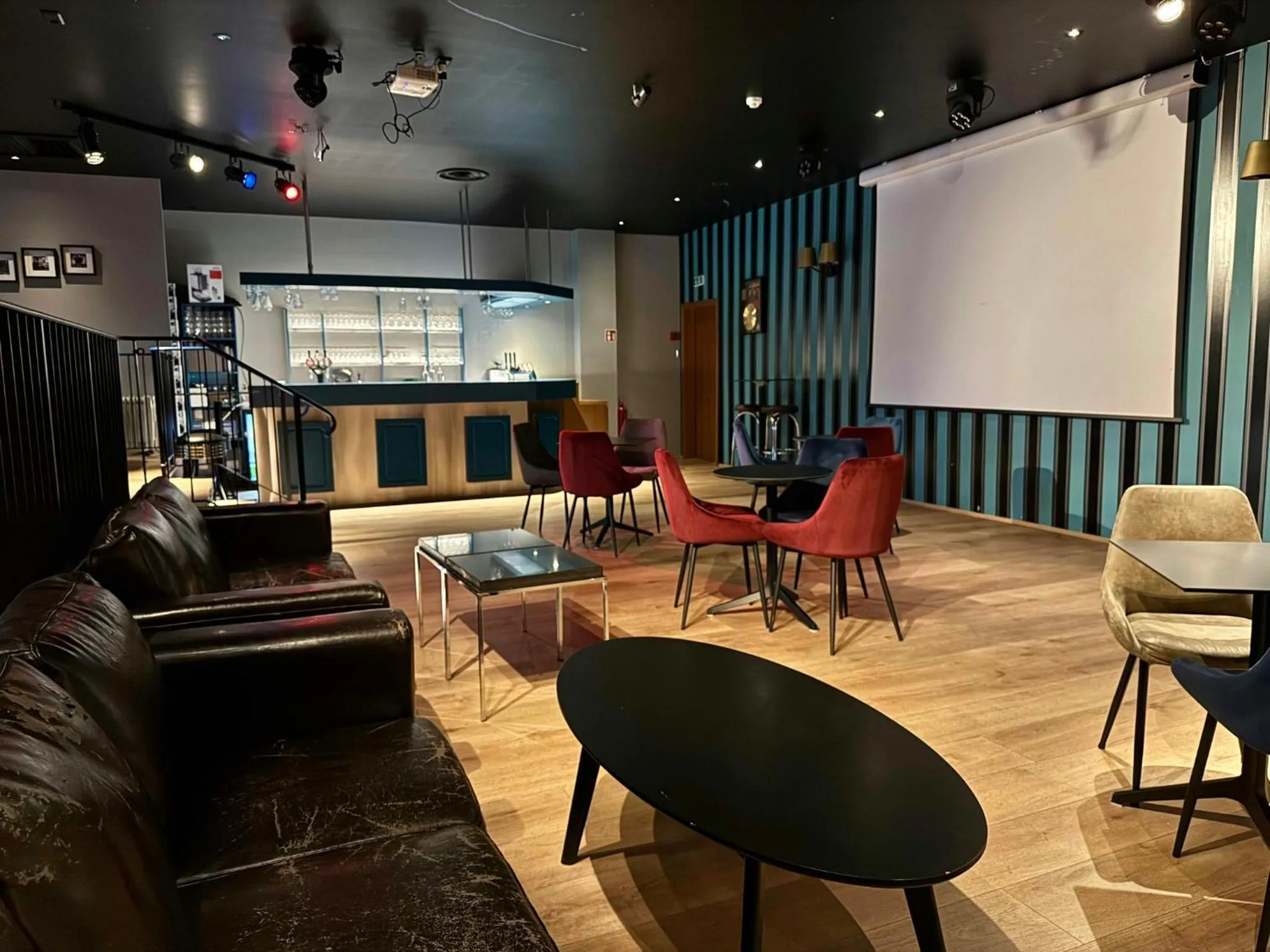 Lounge or bar in Hótel Valaskjálf