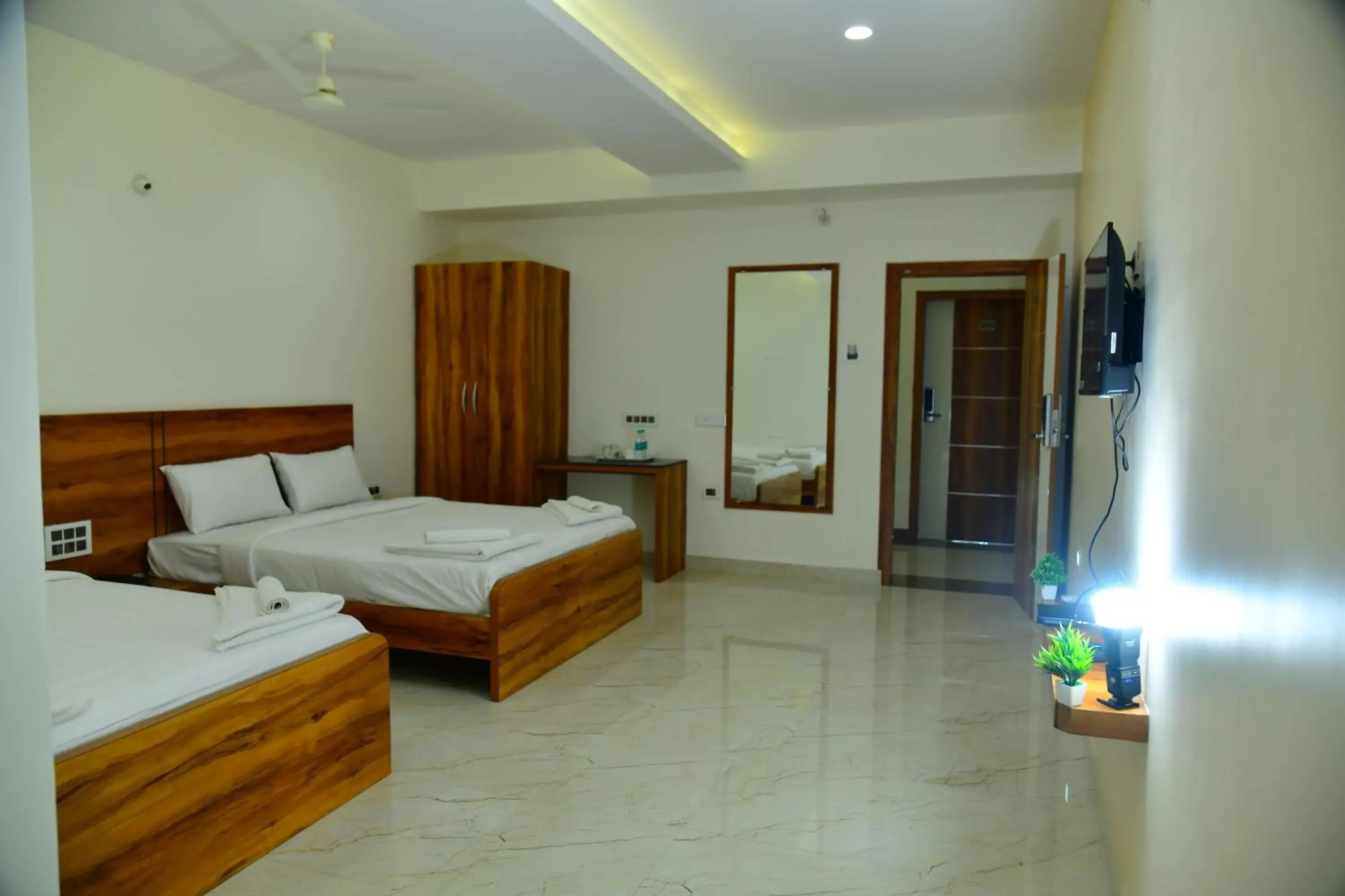 Photo of the whole room, Bed in RK COMFORTS Photo of the whole room, Bed in RK COMFORTS