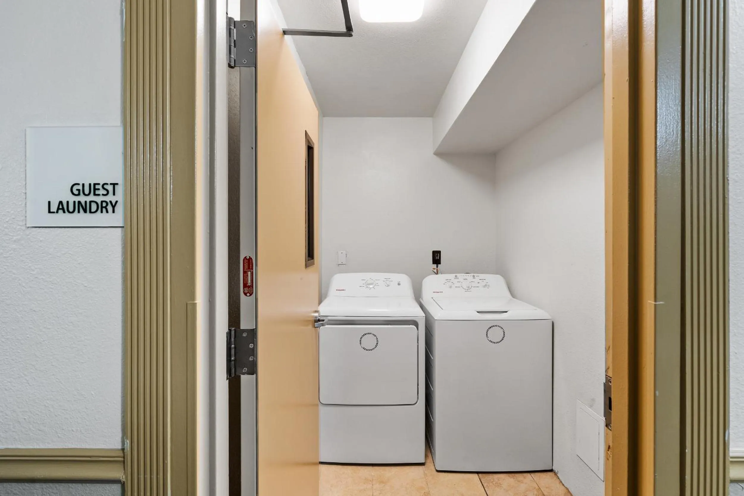 laundry in Executive Inn - Fort Lee