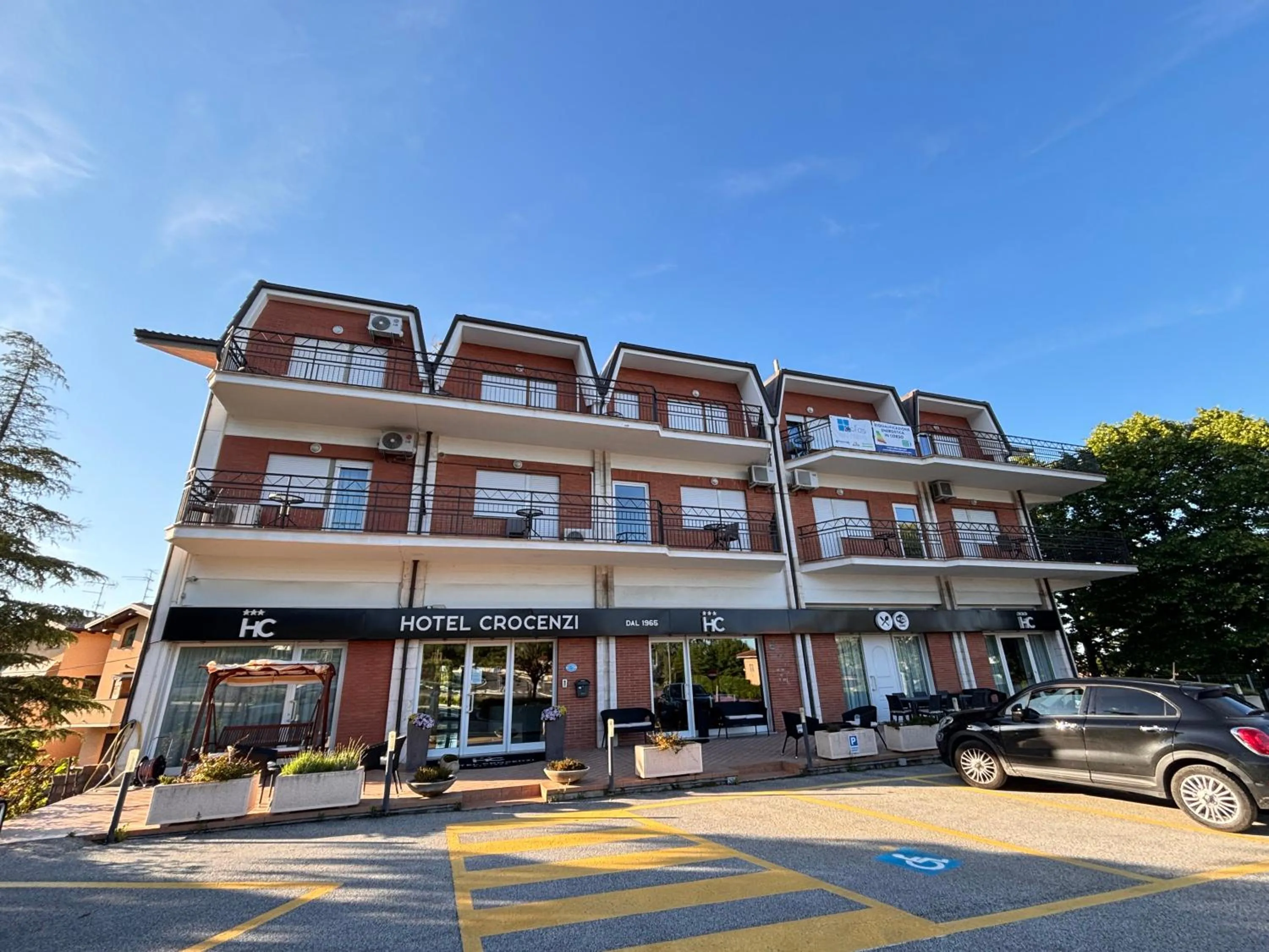 Property building in Hotel Crocenzi