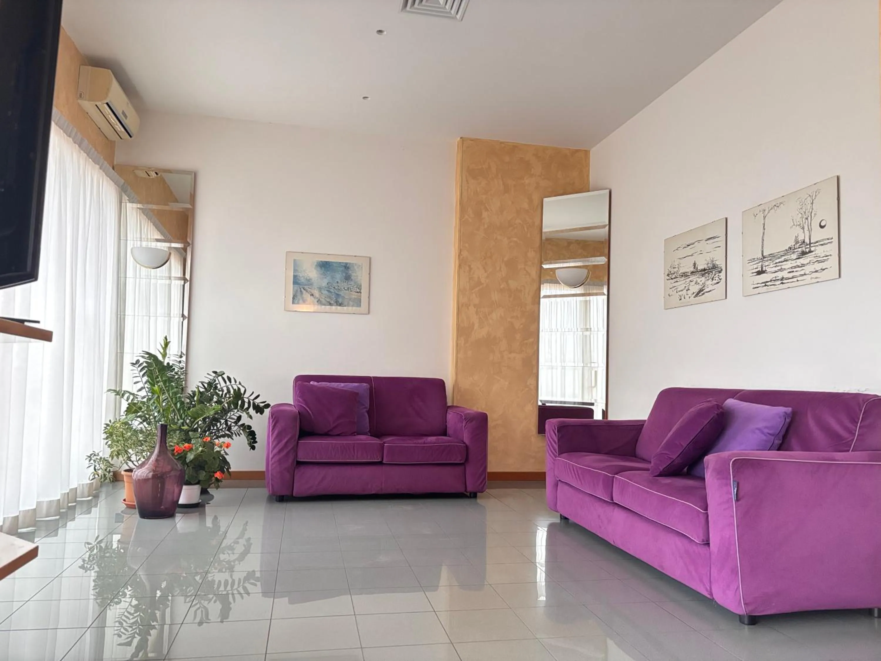 Lobby or reception in Hotel Crocenzi