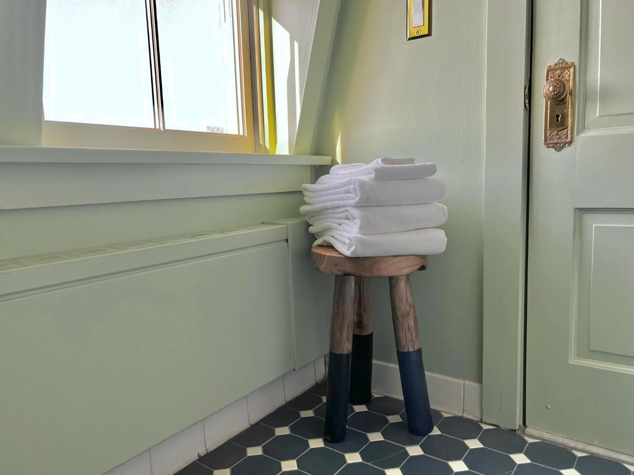 towels in Atlantic Inn