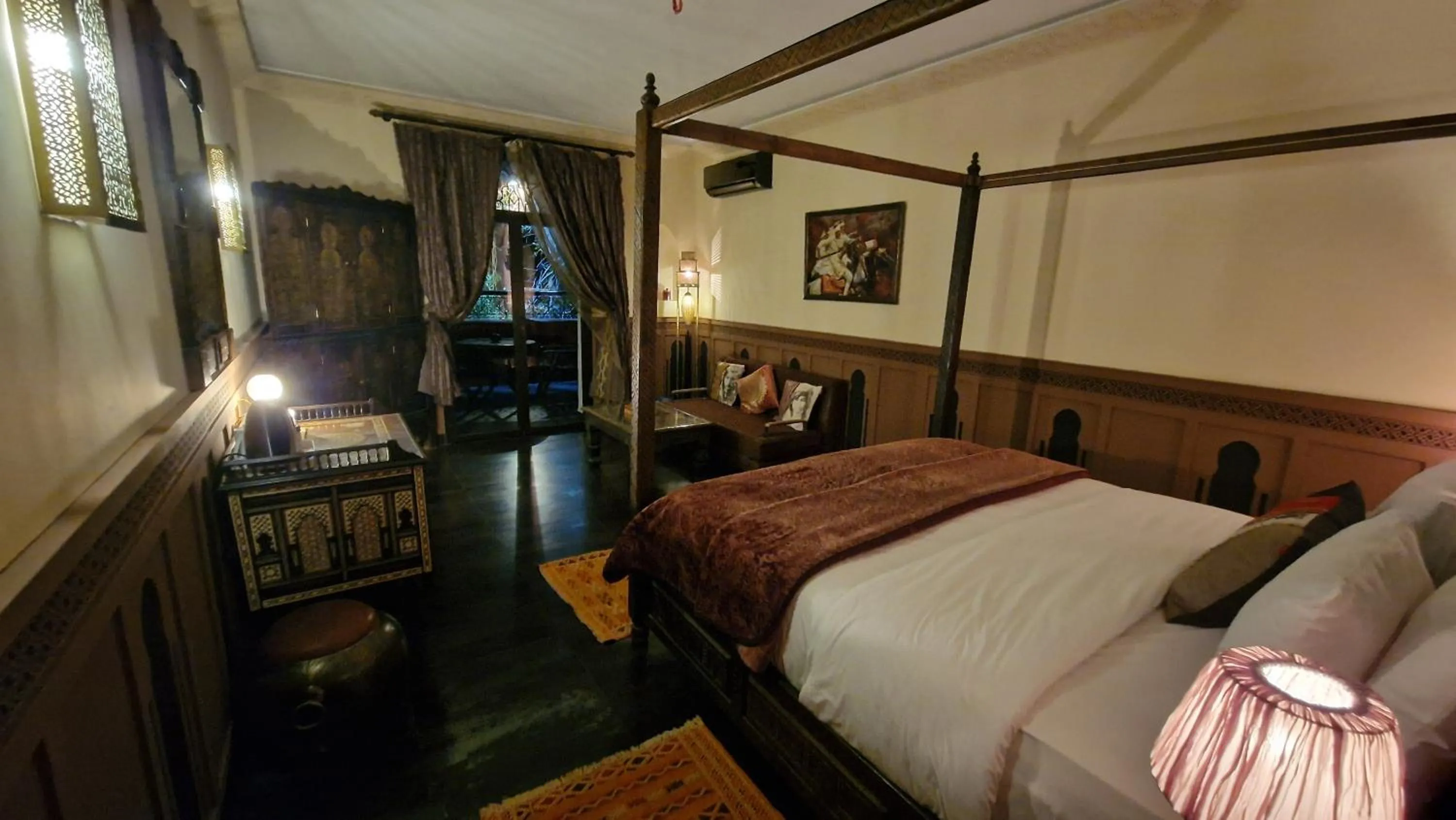 Bedroom, Bed in Palace Africa - Marrakech Palmeraie