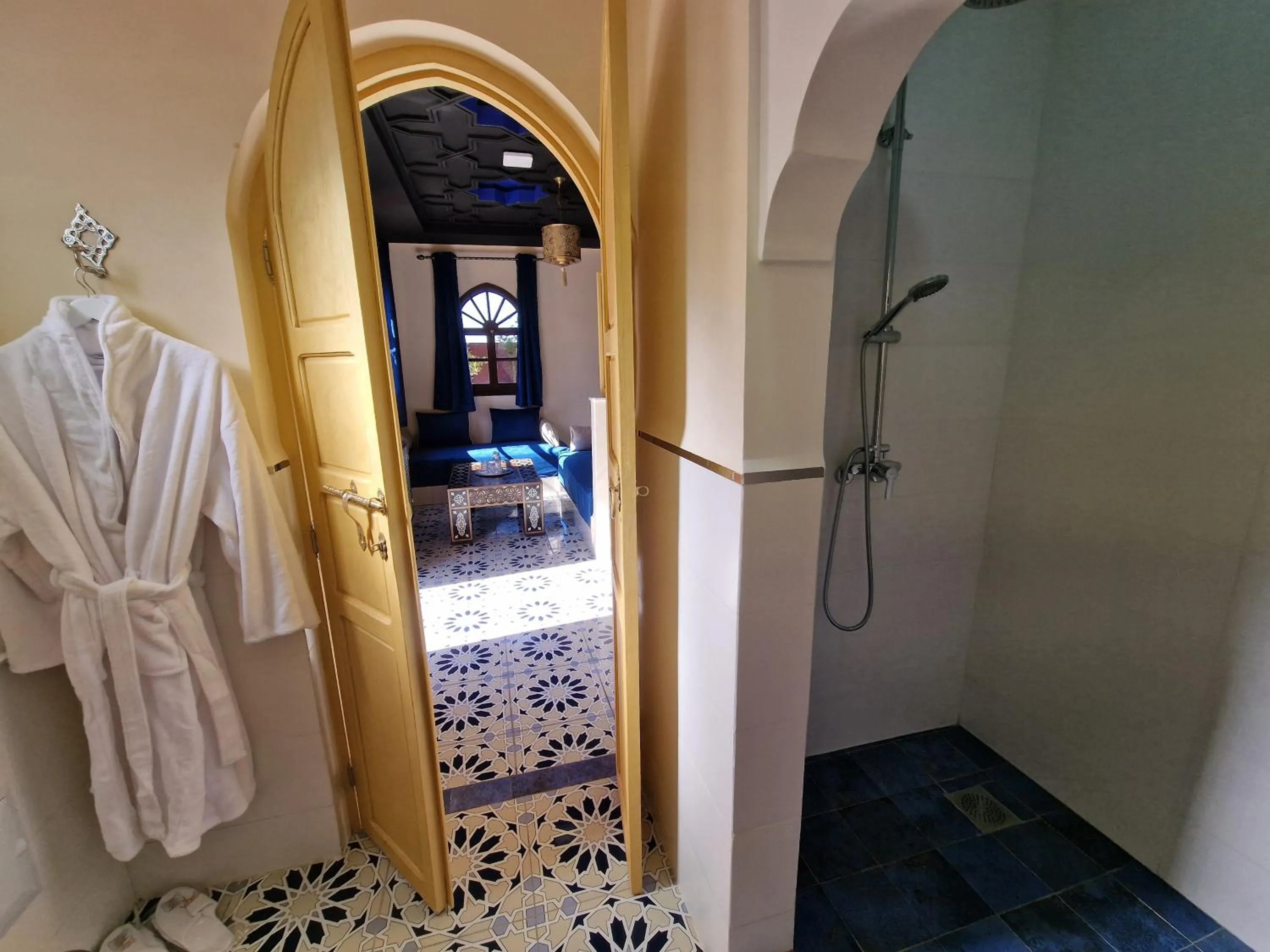 Shower in Palace Africa - Marrakech Palmeraie
