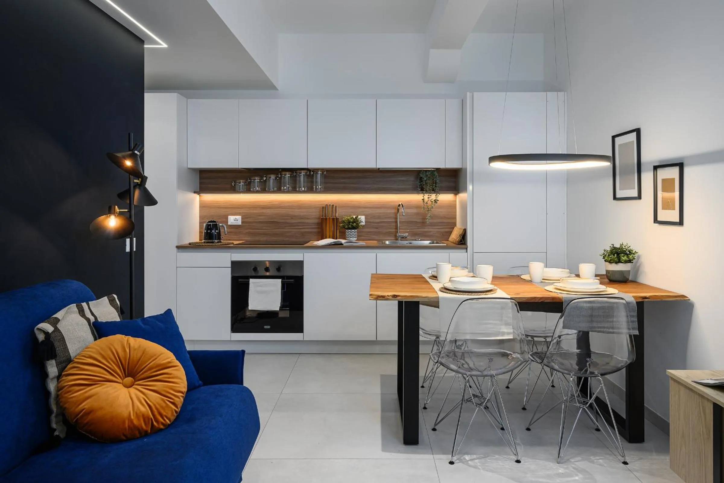 Property building in Sotto Loft