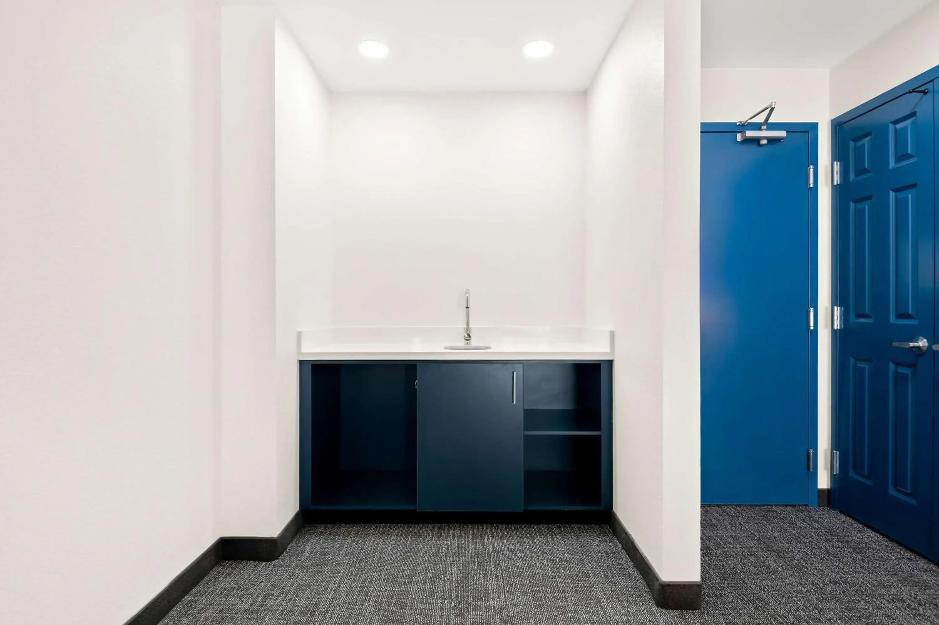 Photo of the whole room in Spark by Hilton Lancaster Dutch Country Photo of the whole room in Spark by Hilton Lancaster Dutch Country