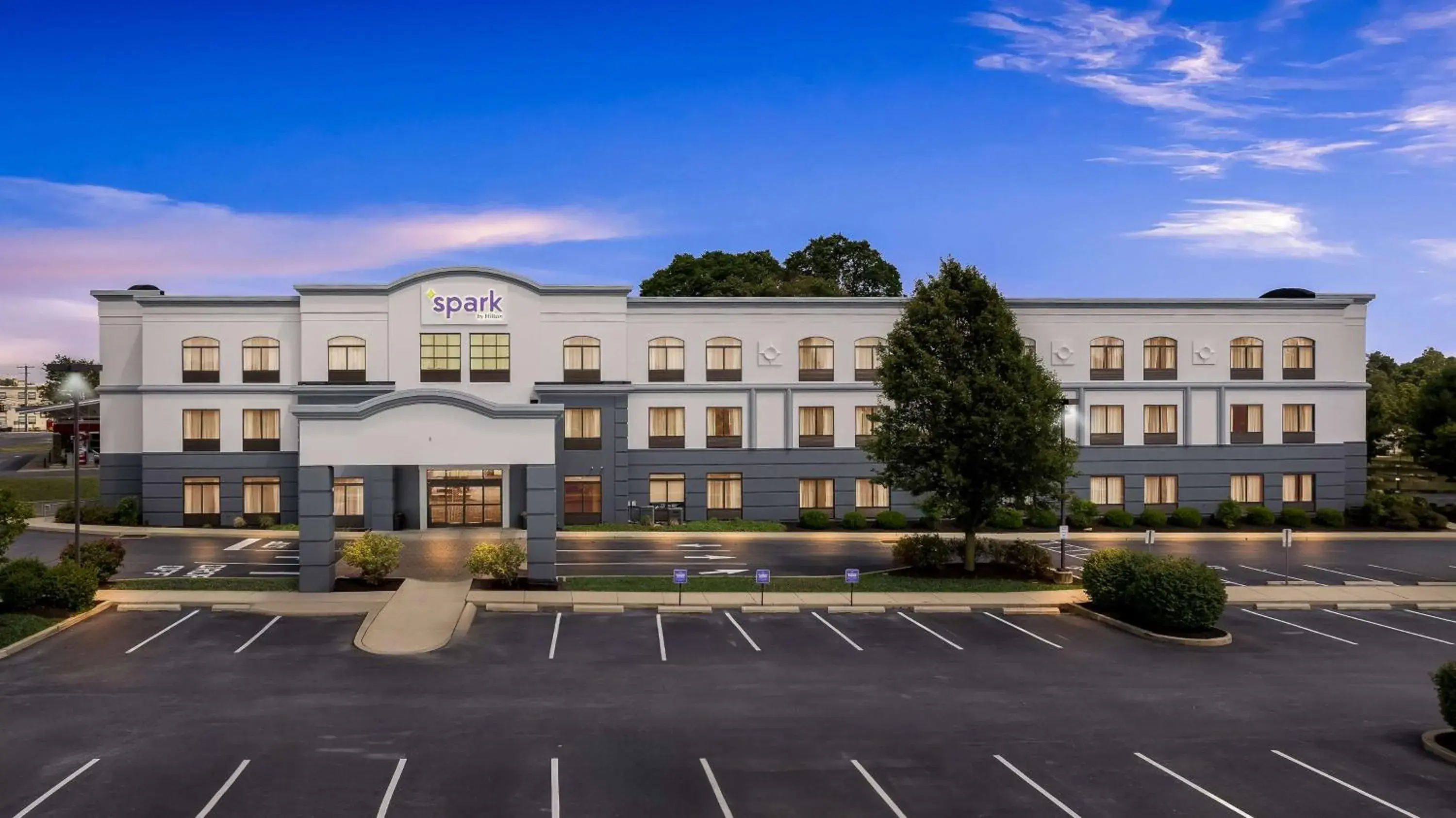 Property building in Spark by Hilton Lancaster Dutch Country Property building in Spark by Hilton Lancaster Dutch Country