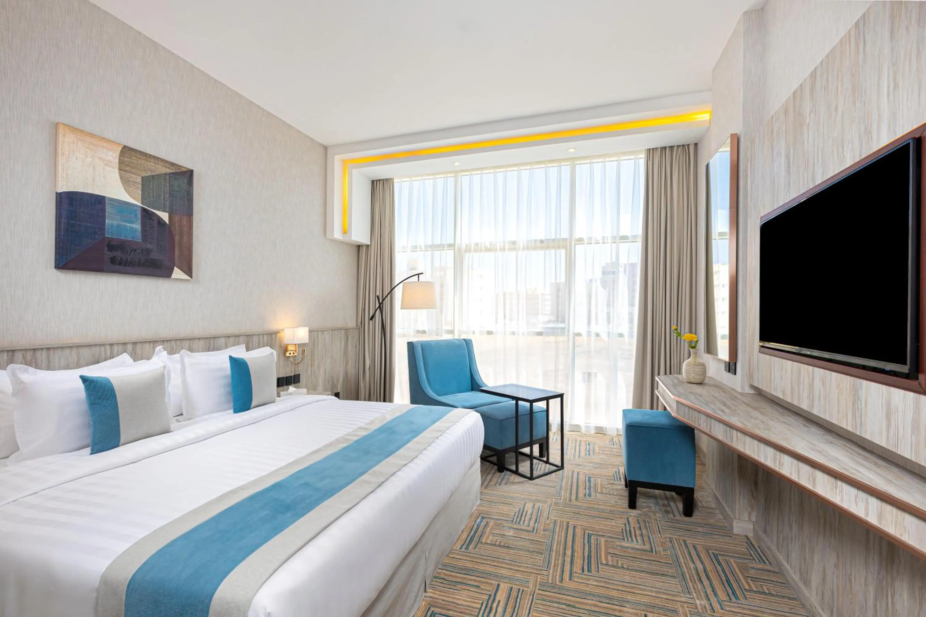 View (from property/room), Bed in The Seasons Hotel