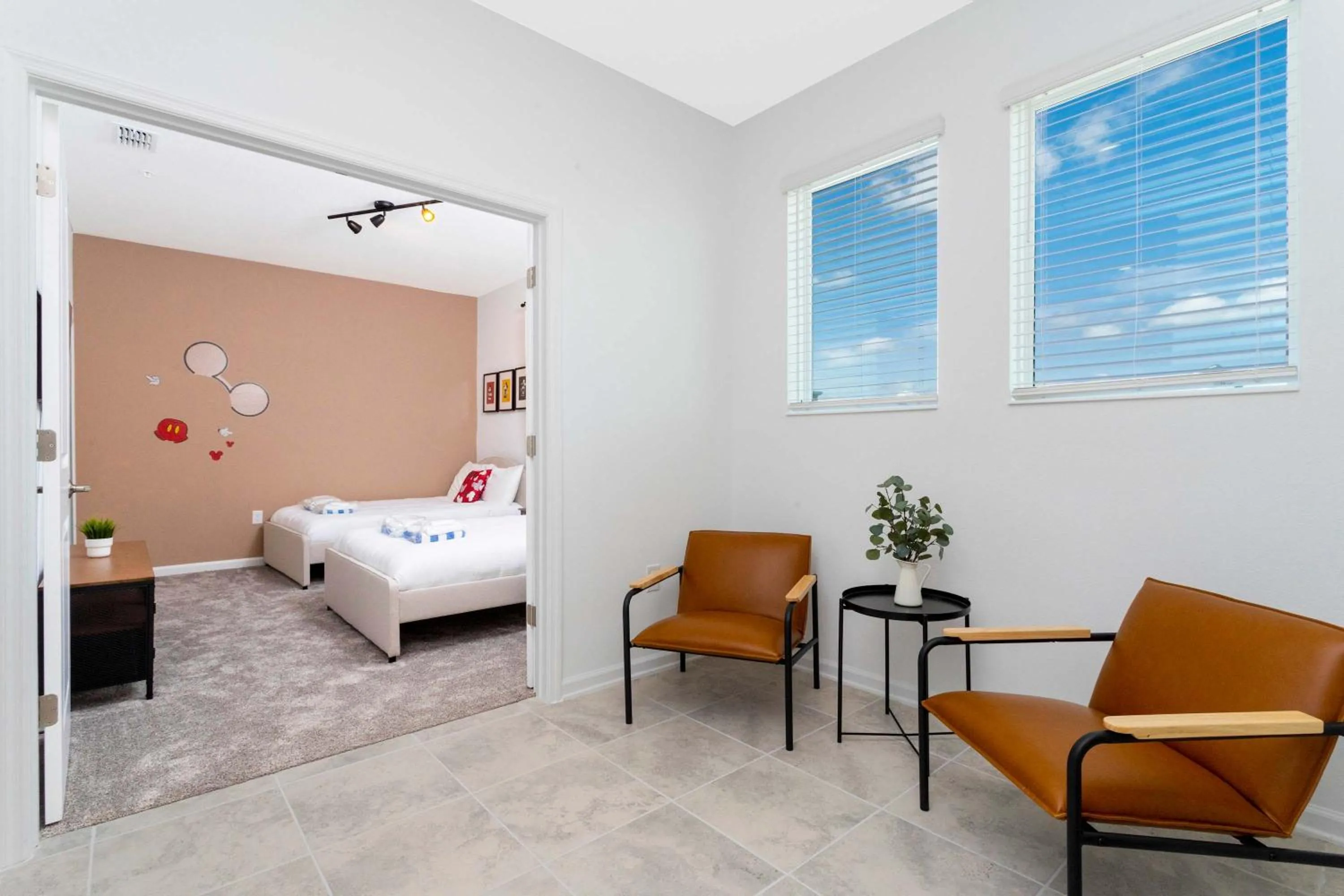 Bed in Gorgeous 3Bd Close to Disney @Champions Gate 993