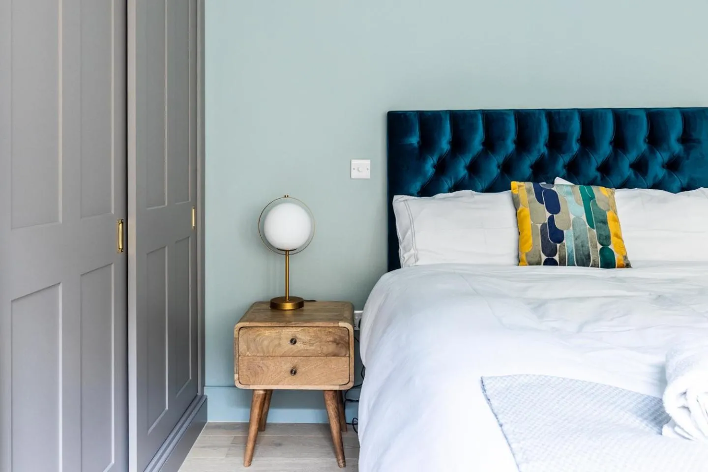 Bed in Russell House Suites