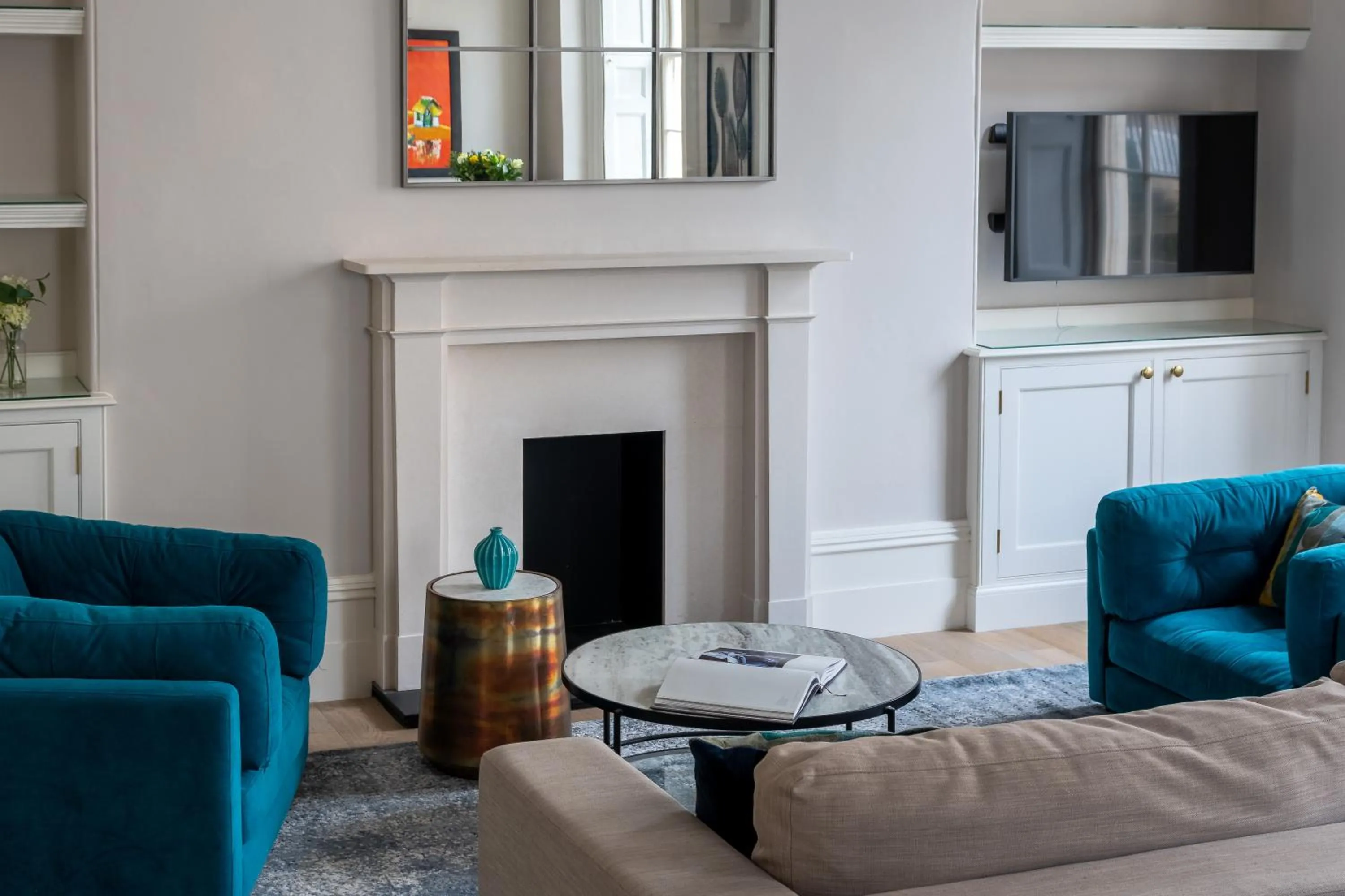 Russell House Suites