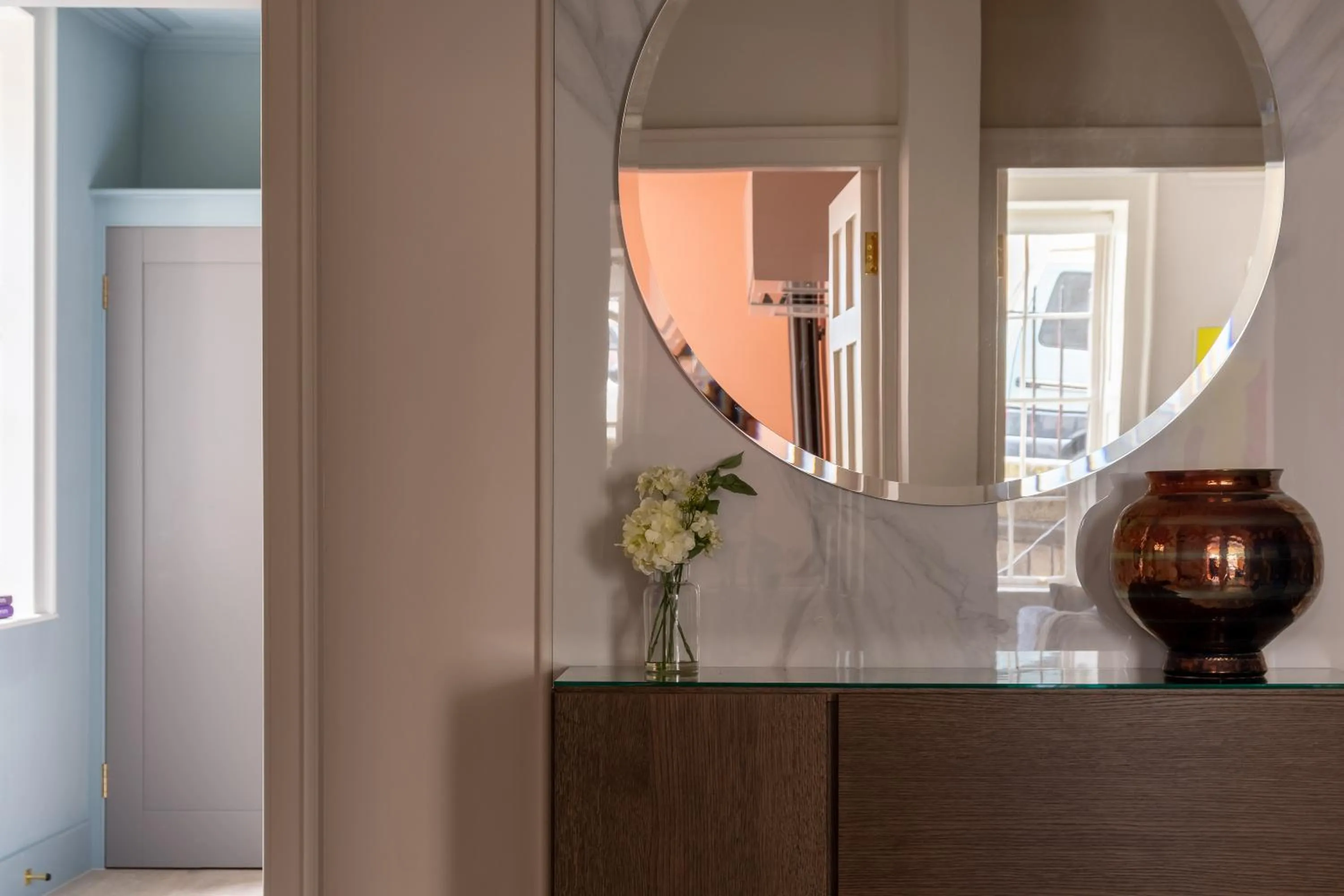 Russell House Suites