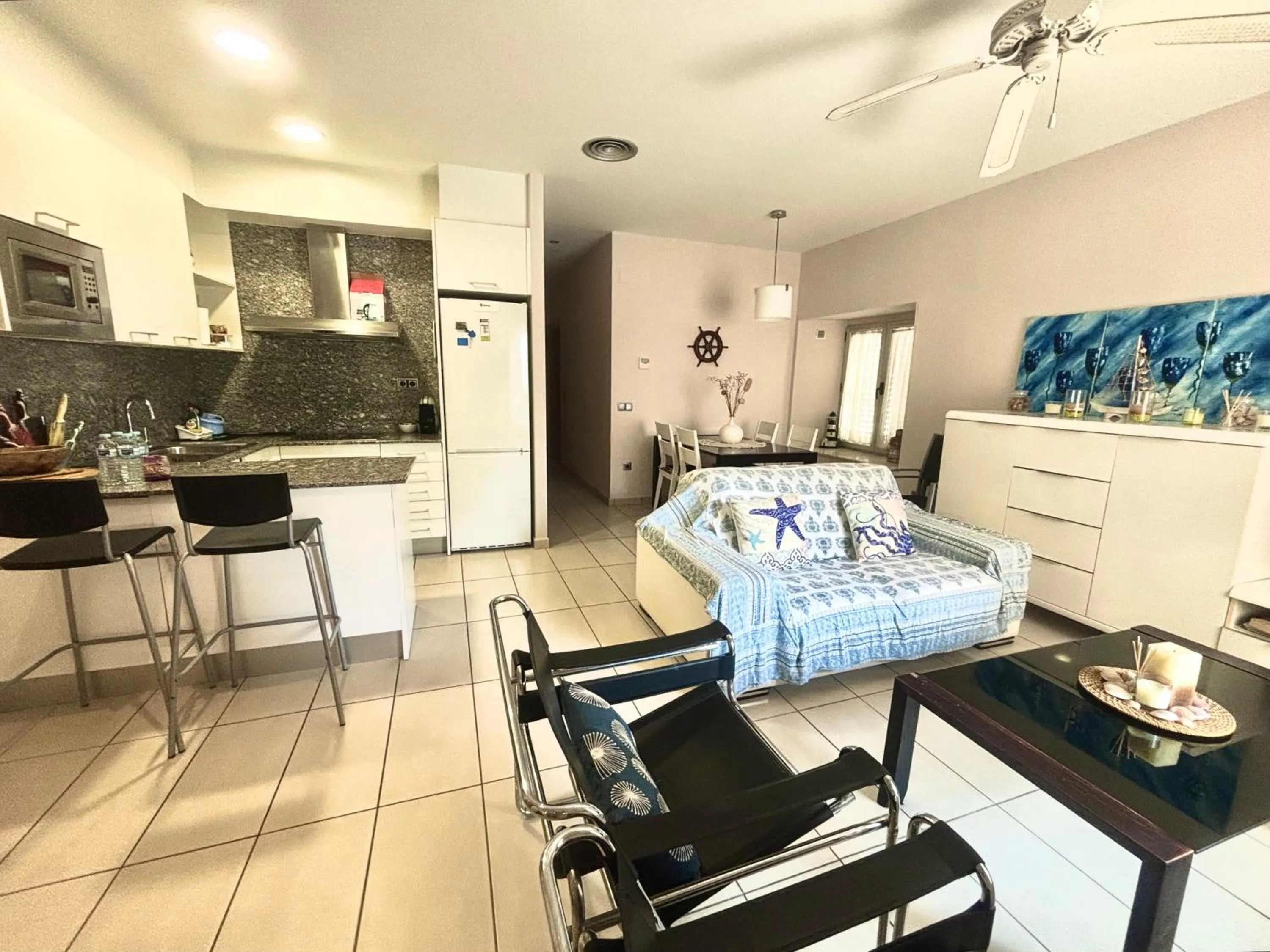 Increíble casa frente al mar , planta baja