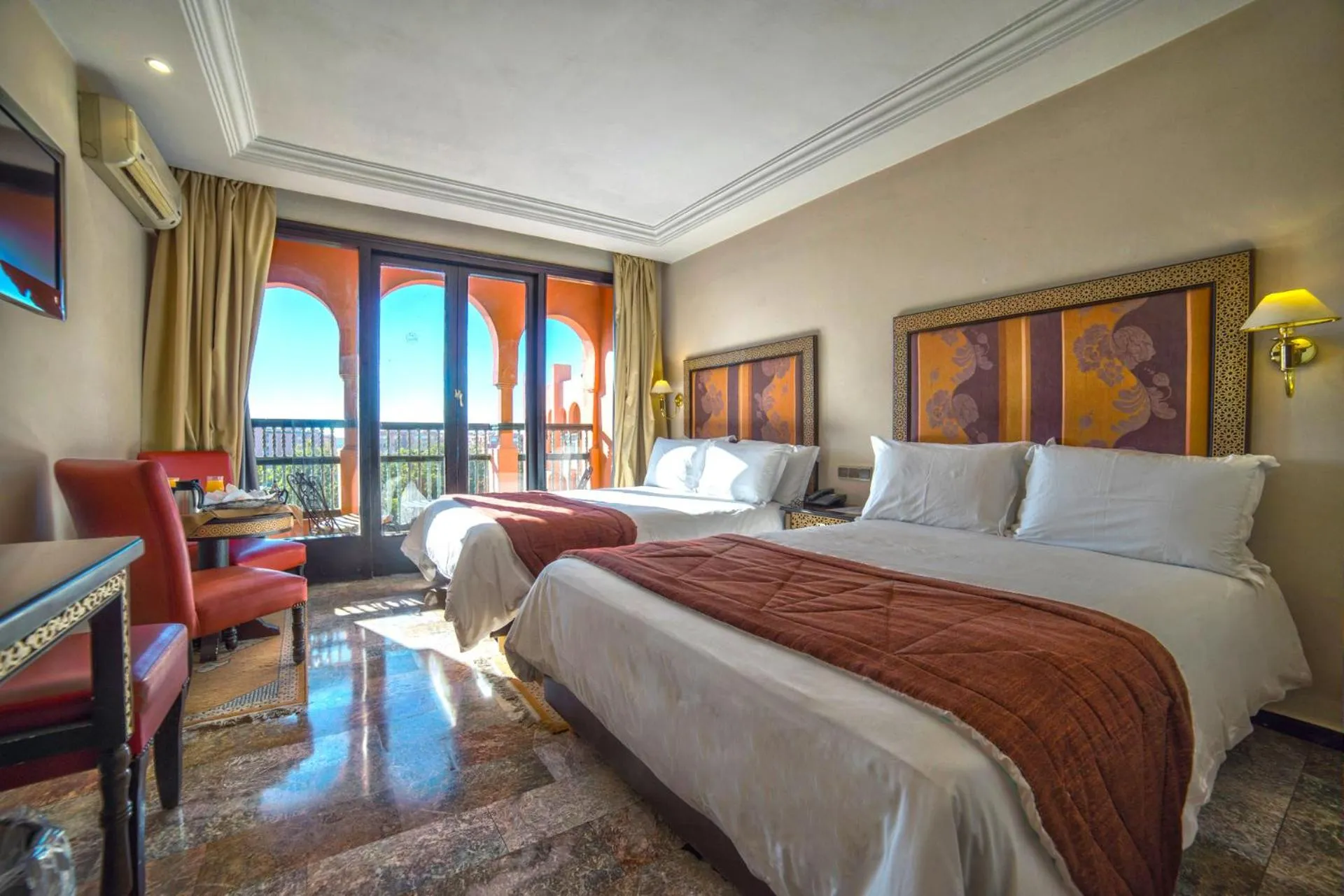 Bed in El Andalous Lounge & Spa Hotel