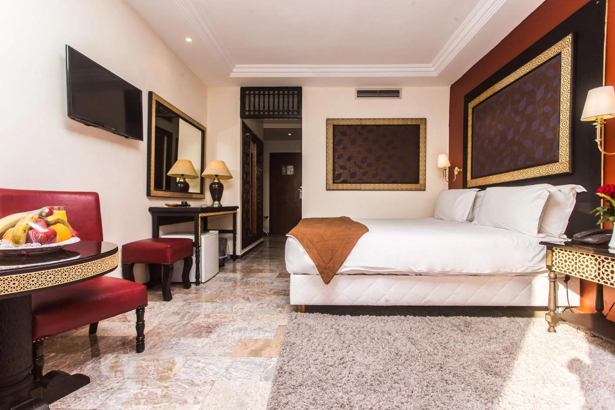 Bed in El Andalous Lounge & Spa Hotel