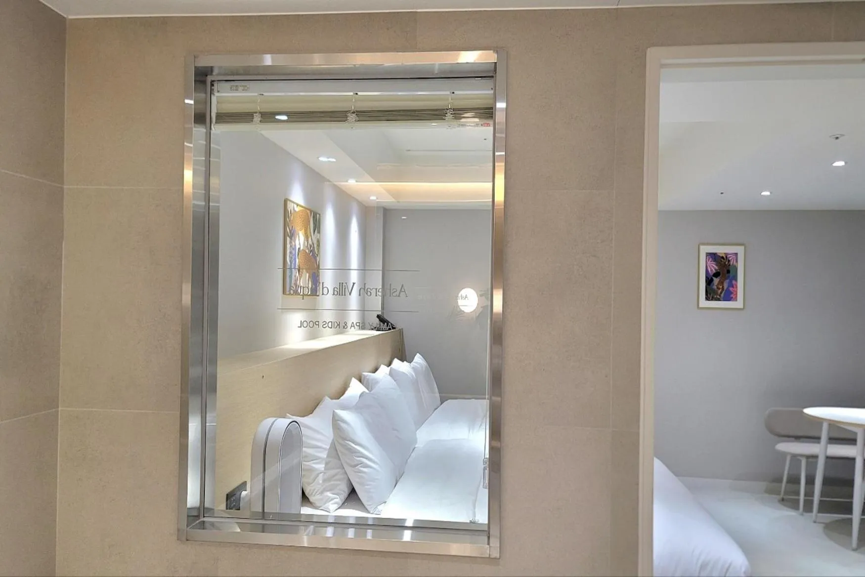 Bed in Asherah Villa d' aqua Hotel