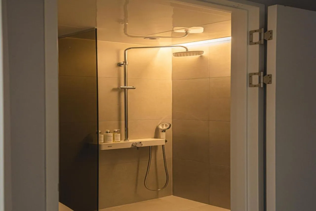 Asherah Villa d' aqua Hotel