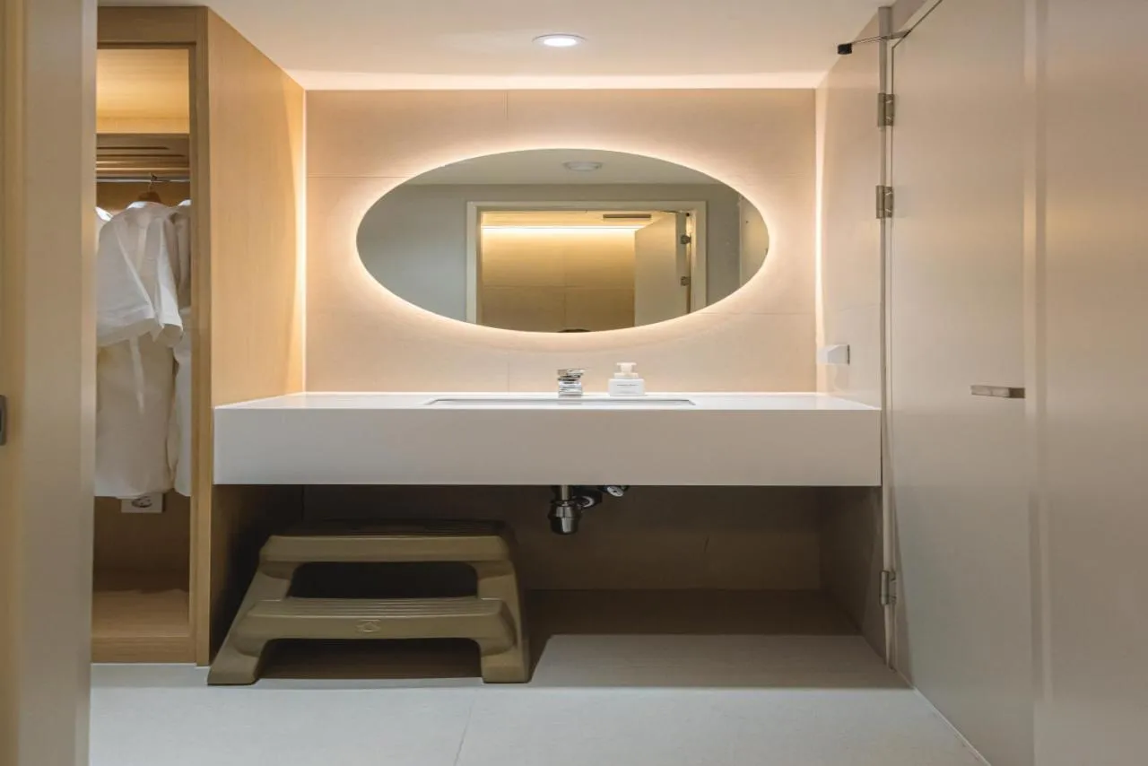 Asherah Villa d' aqua Hotel