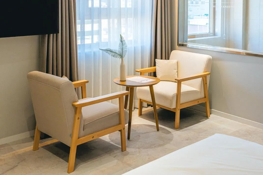 Asherah Villa d' aqua Hotel