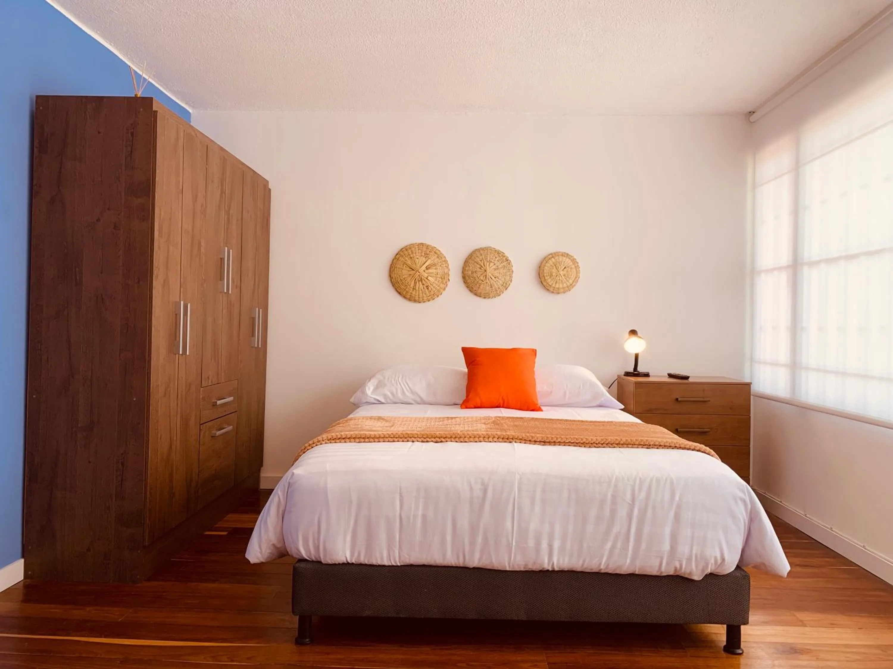 Photo of the whole room, Bed in CASA CREAZZO 62 - Movistar Arena, Vive Claro