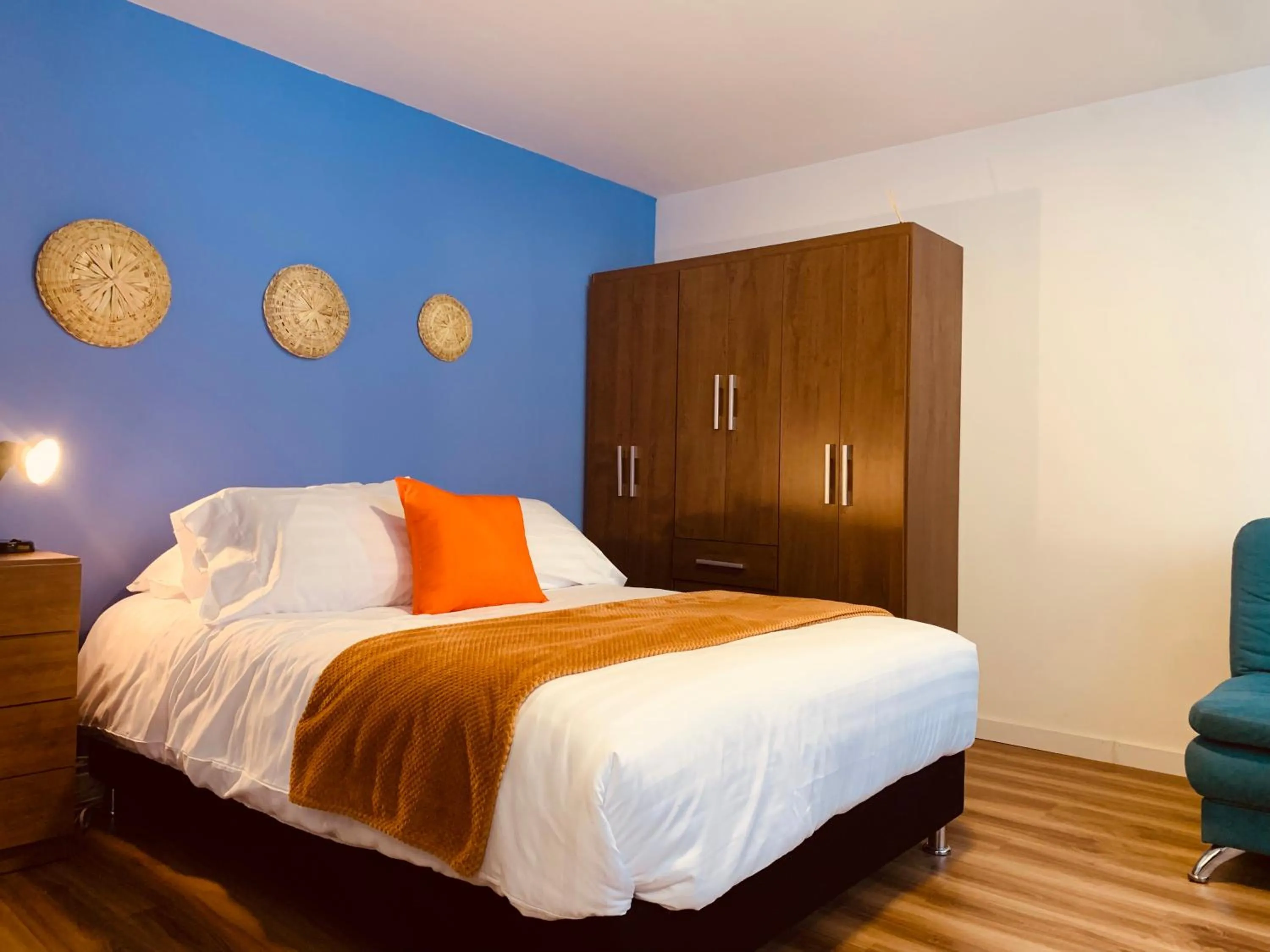 Bedroom, Bed in CASA CREAZZO 62 - Movistar Arena, Vive Claro