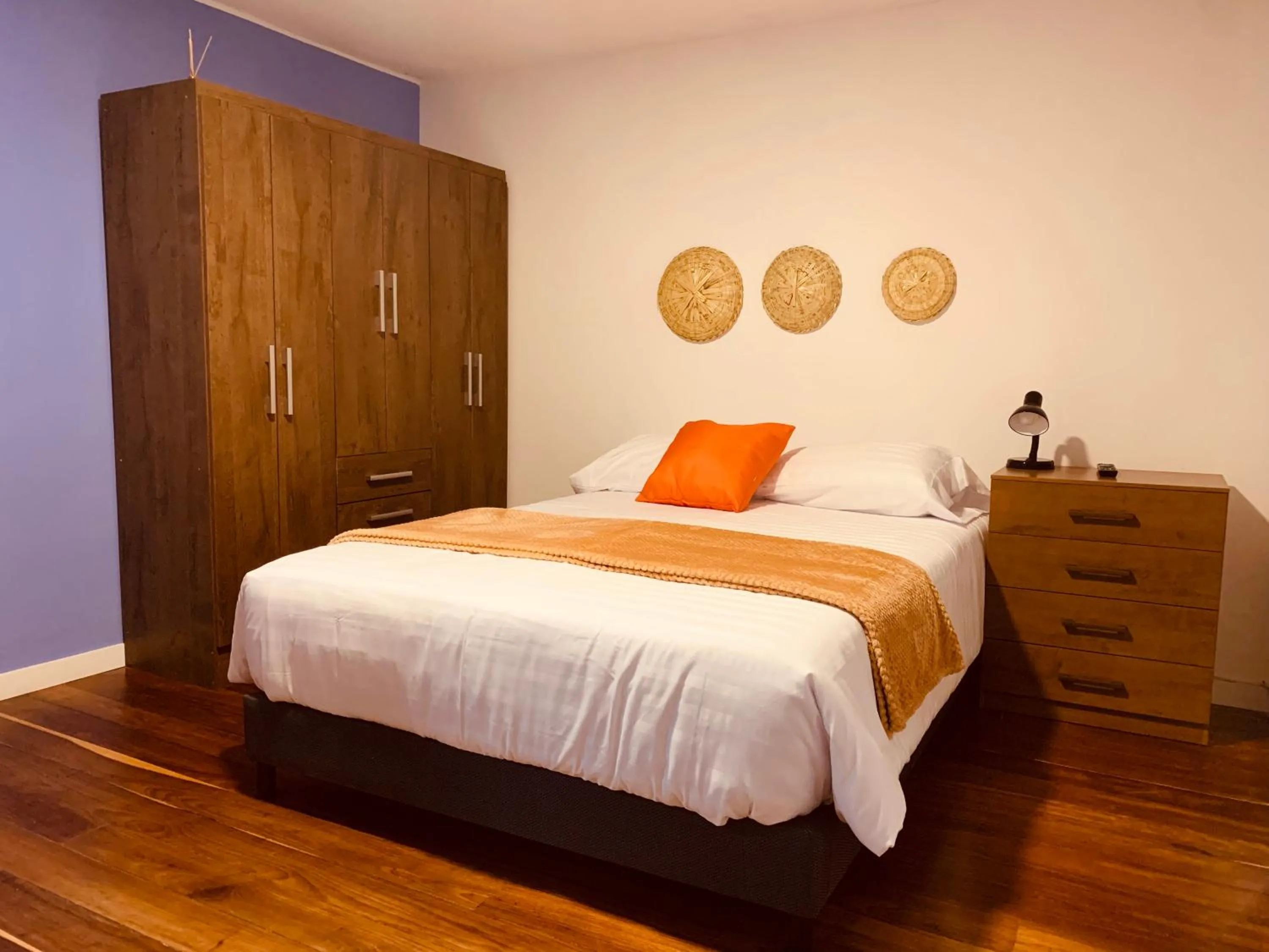 Photo of the whole room, Bed in CASA CREAZZO 62 - Movistar Arena, Vive Claro