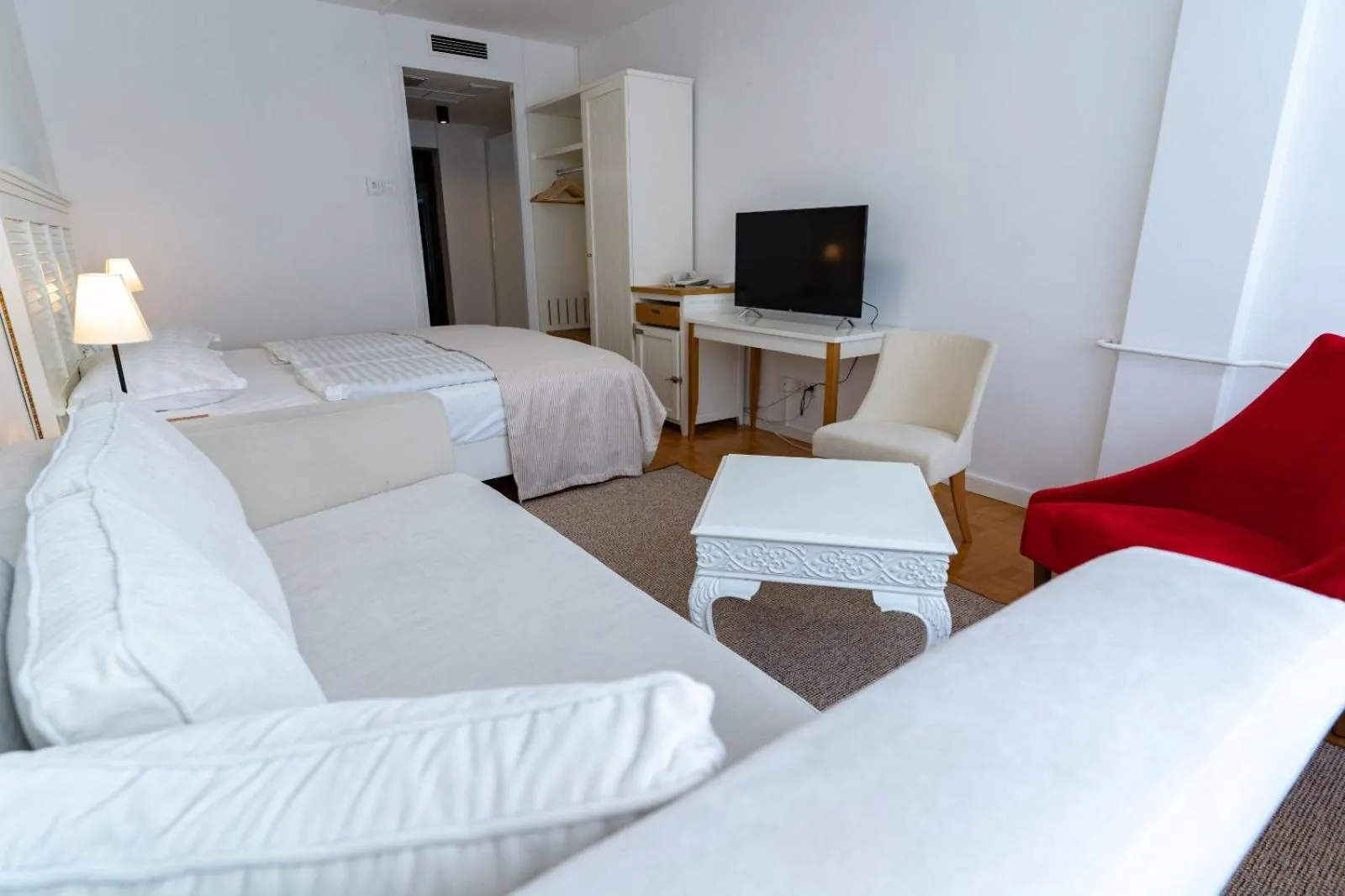 Bed in Artearia Hotel