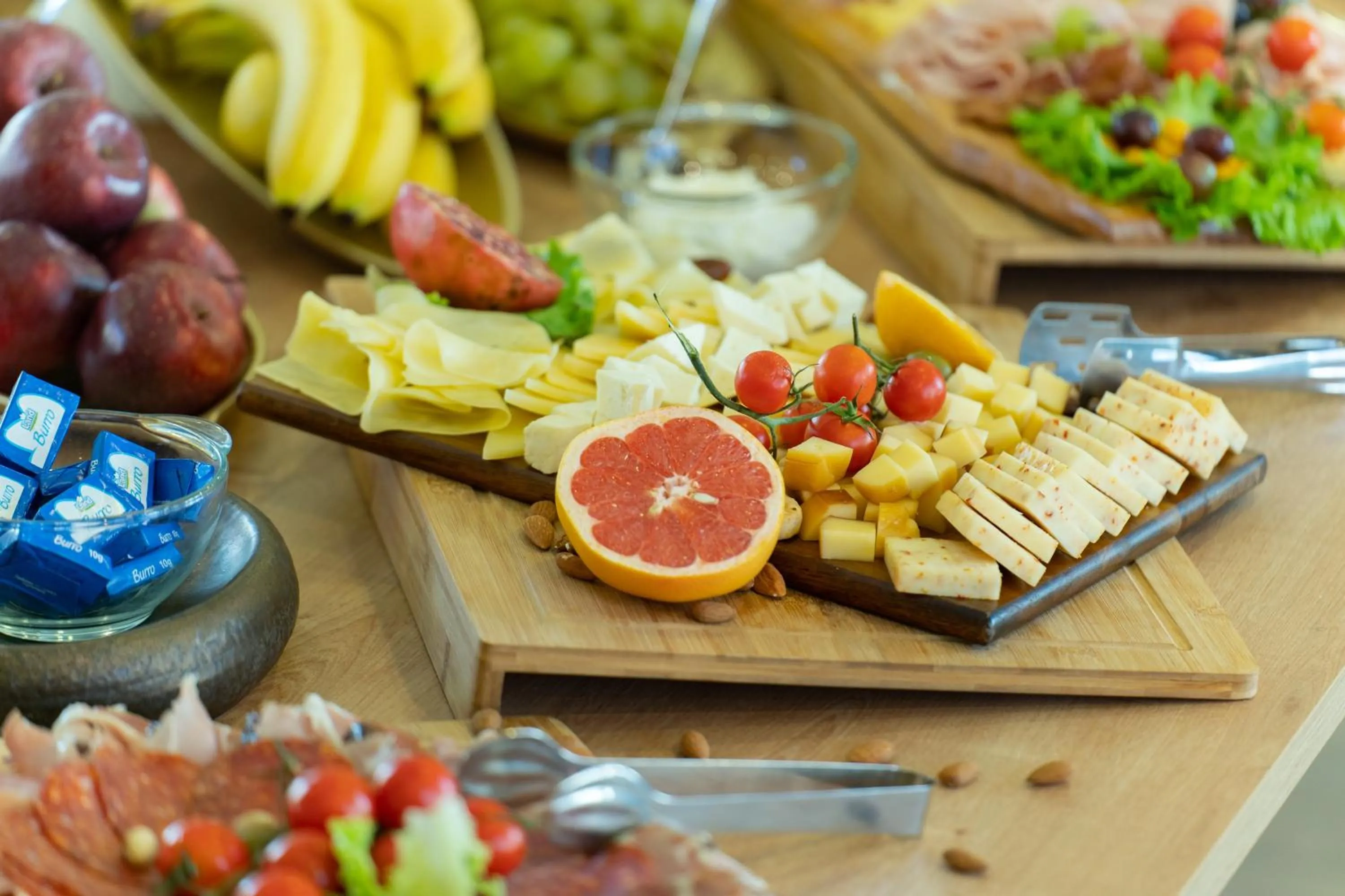 Breakfast in Artearia Hotel