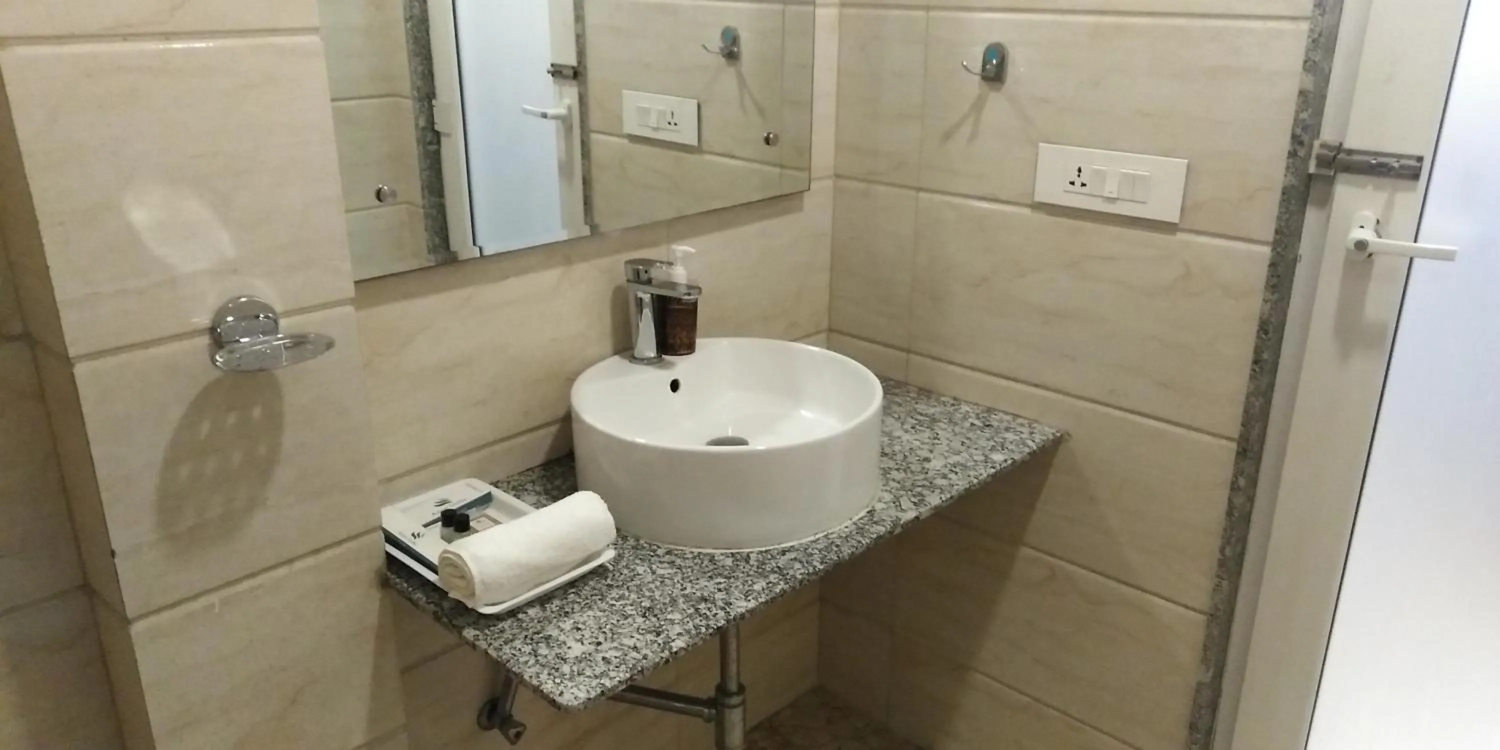 Toilet in Asian Suites Cyber Park Gurgaon