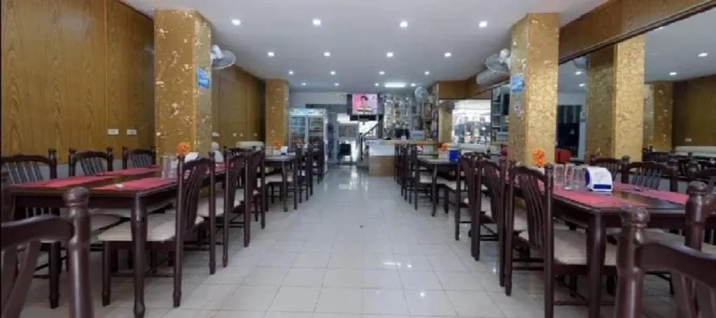 Restaurant/places to eat in new pind balluchi inn