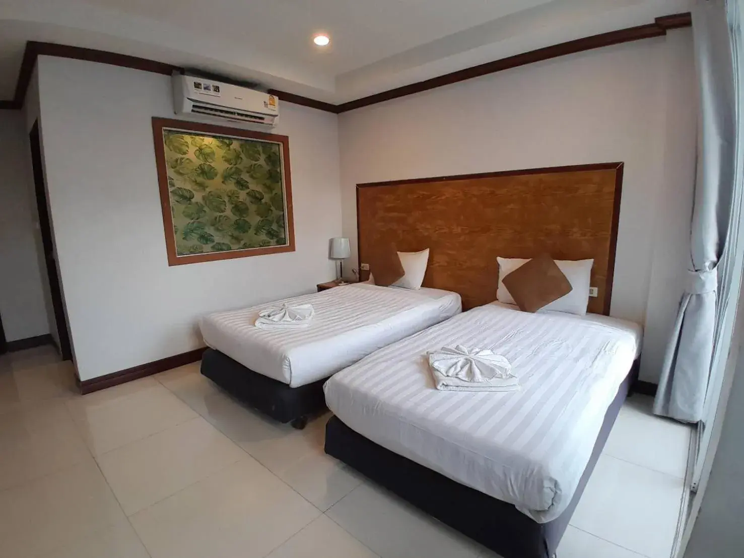 Superior Twin Room in COZY Residence Patong Superior Twin Room in COZY Residence Patong
