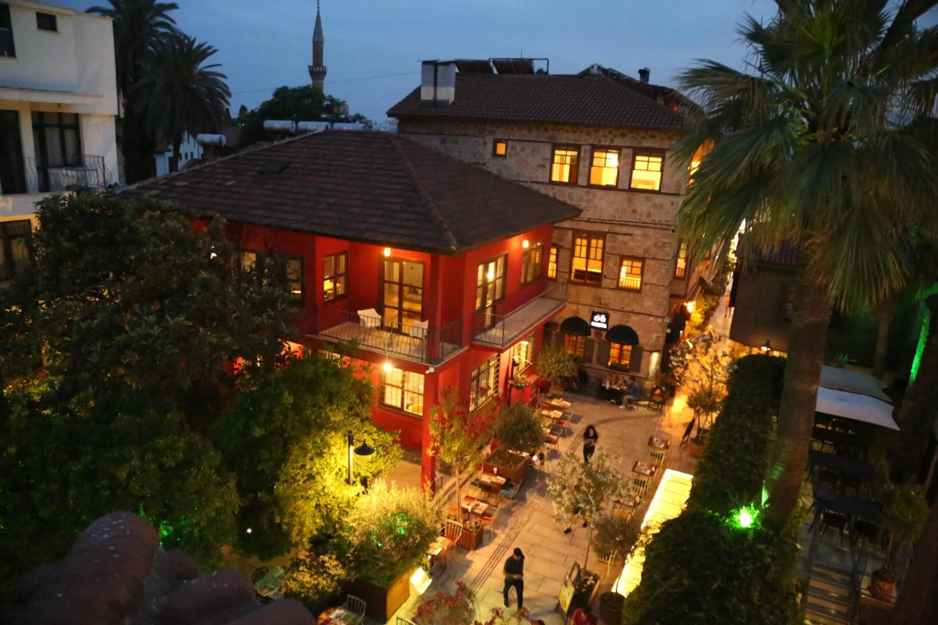 Property building in Alp Pasa Gazetta - Special Class