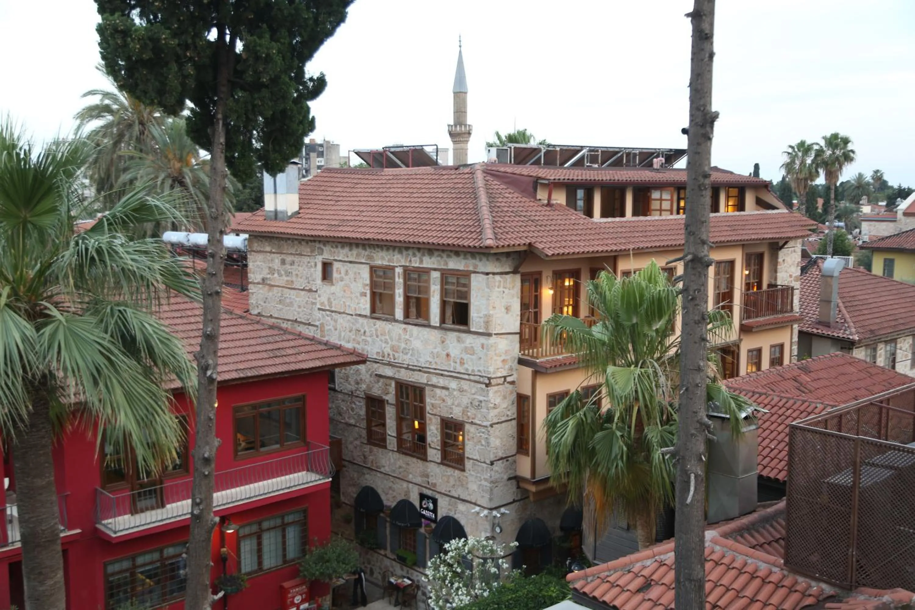 Property building in Alp Pasa Gazetta - Special Class