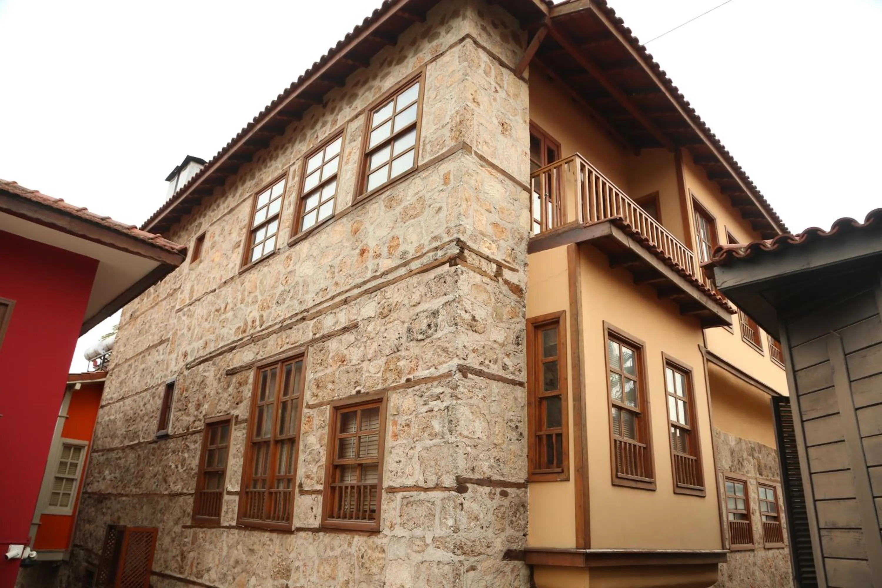 Property building in Alp Pasa Gazetta - Special Class