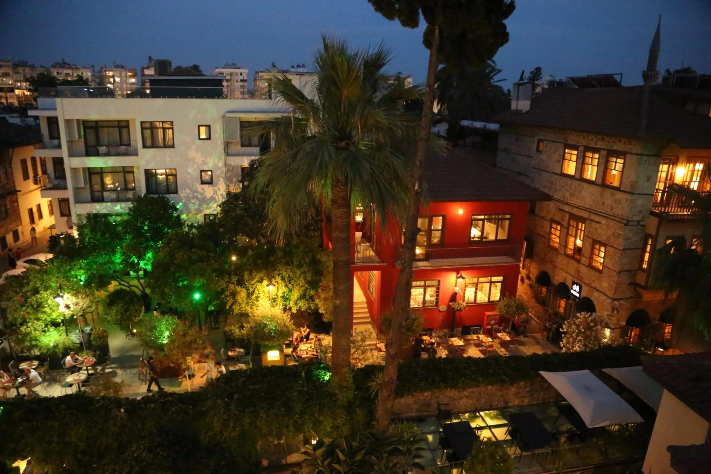 Property building in Alp Pasa Gazetta - Special Class