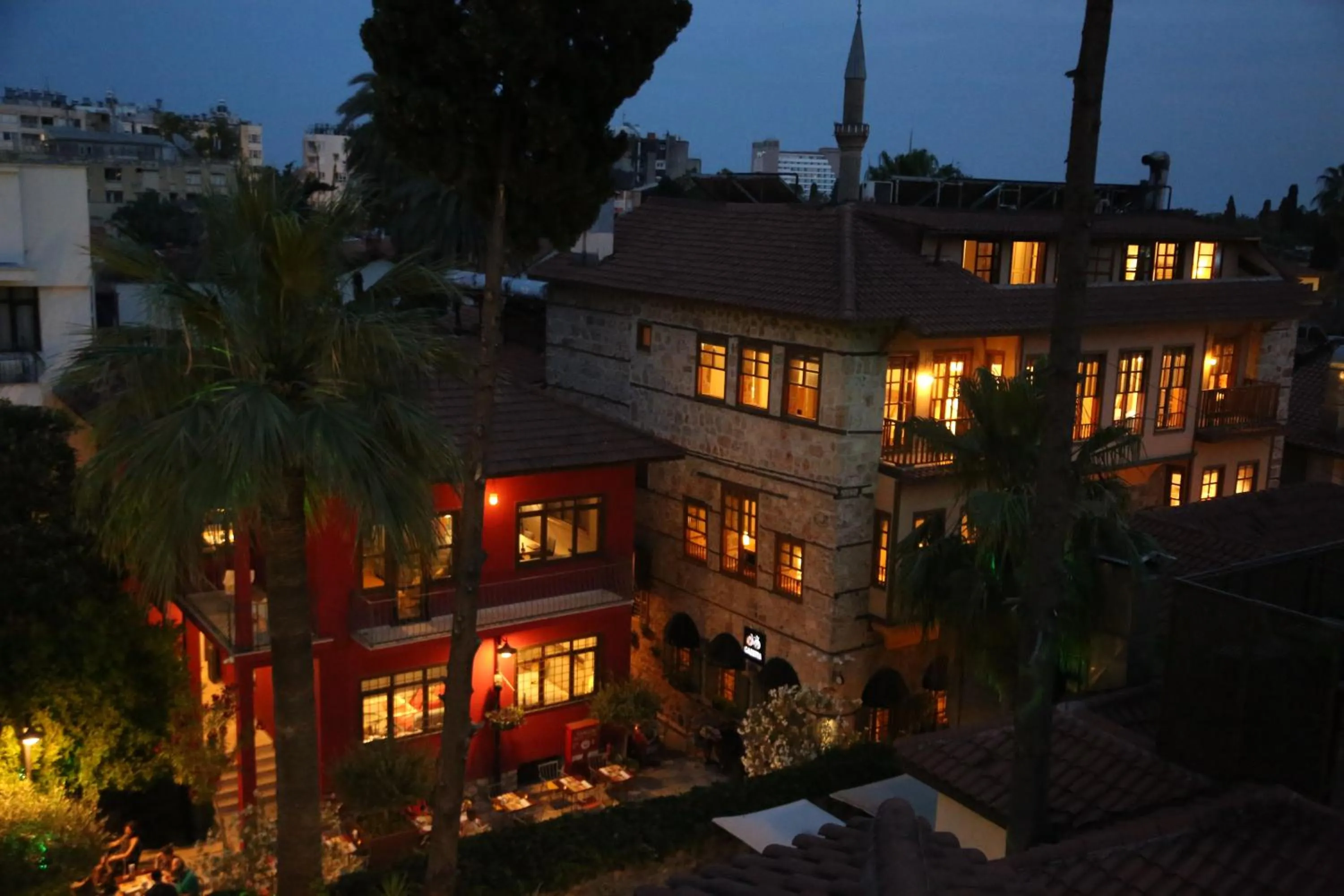 Property building in Alp Pasa Gazetta - Special Class