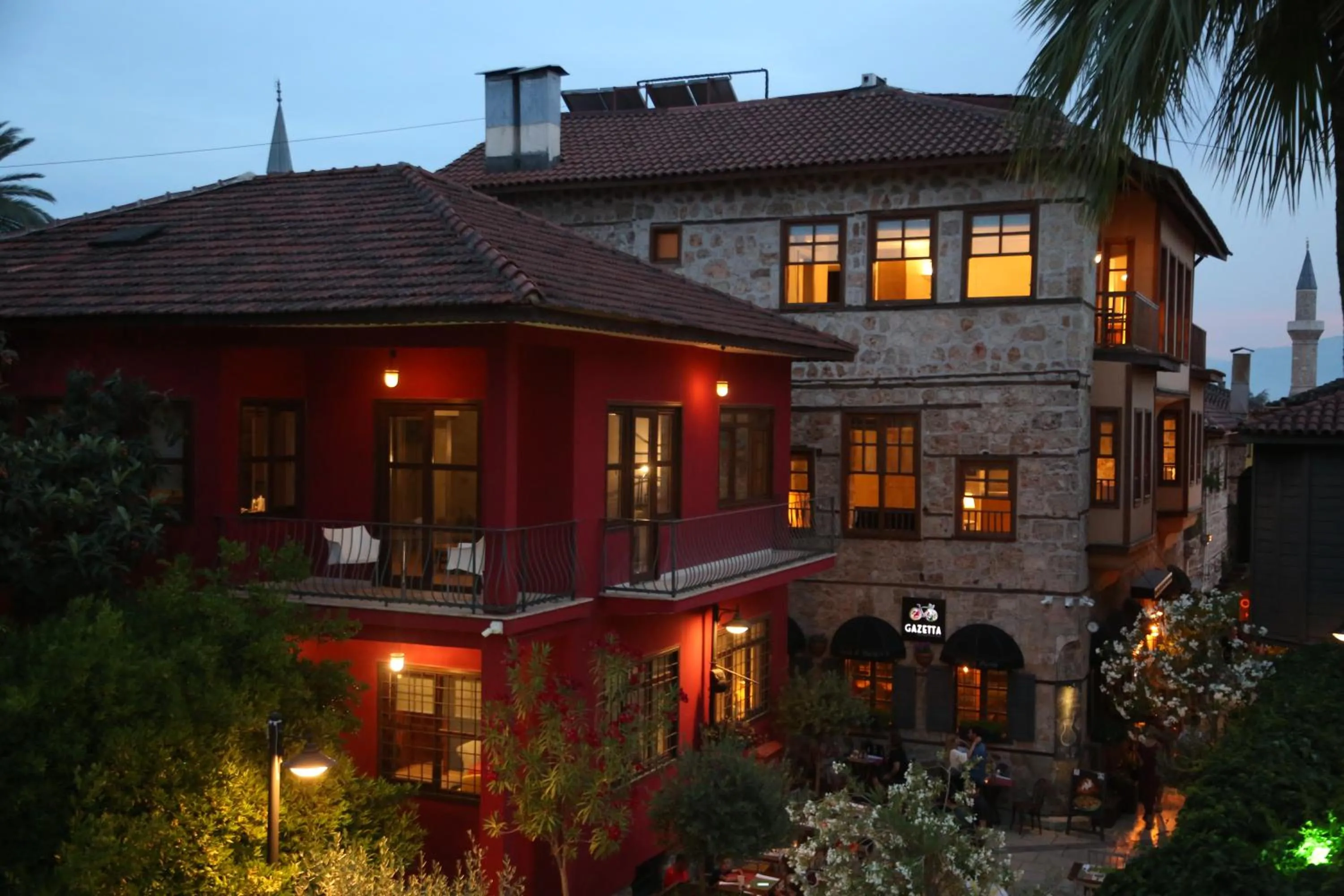 Property building in Alp Pasa Gazetta - Special Class