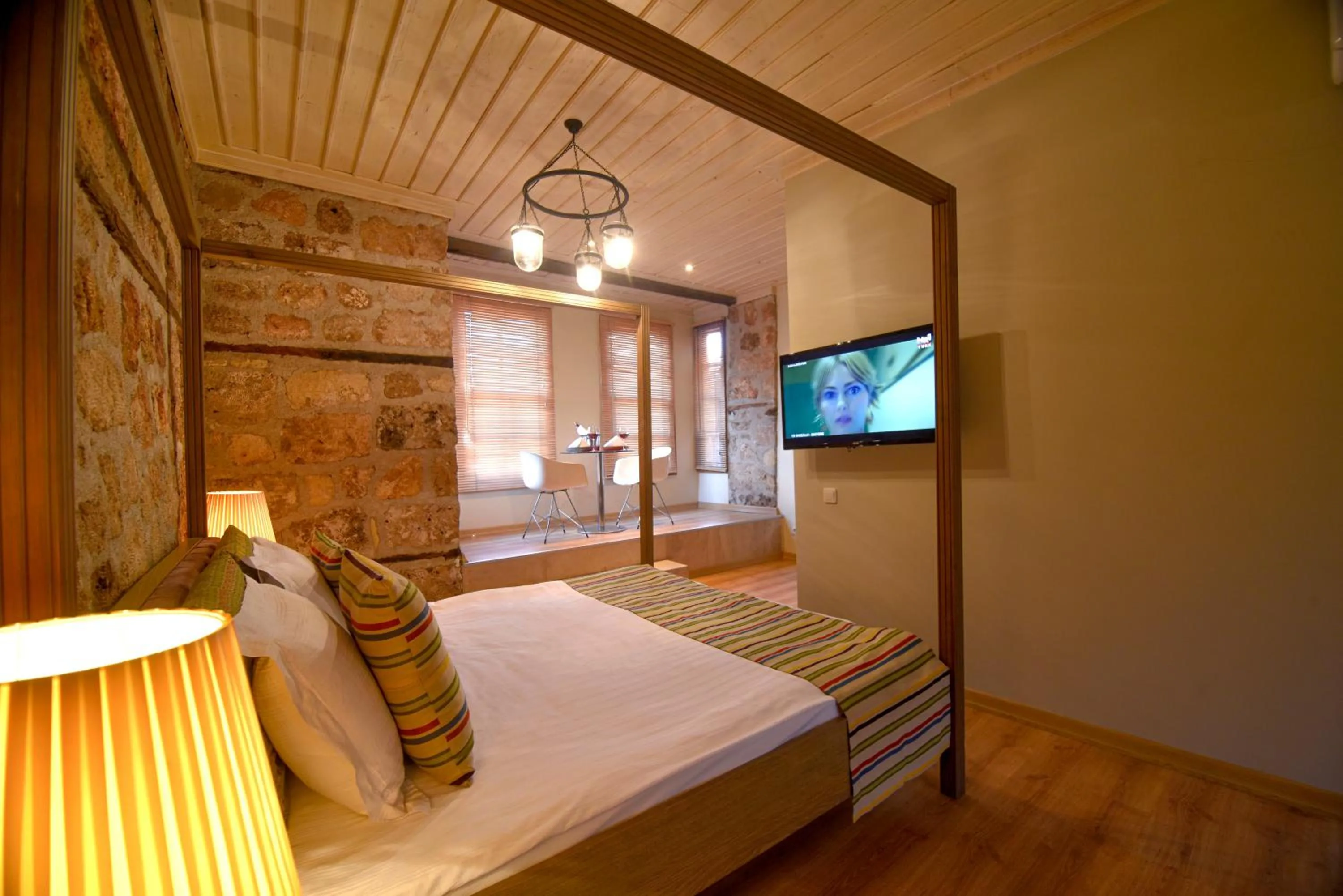 Communal lounge/ TV room, Bed in Alp Pasa Gazetta - Special Class
