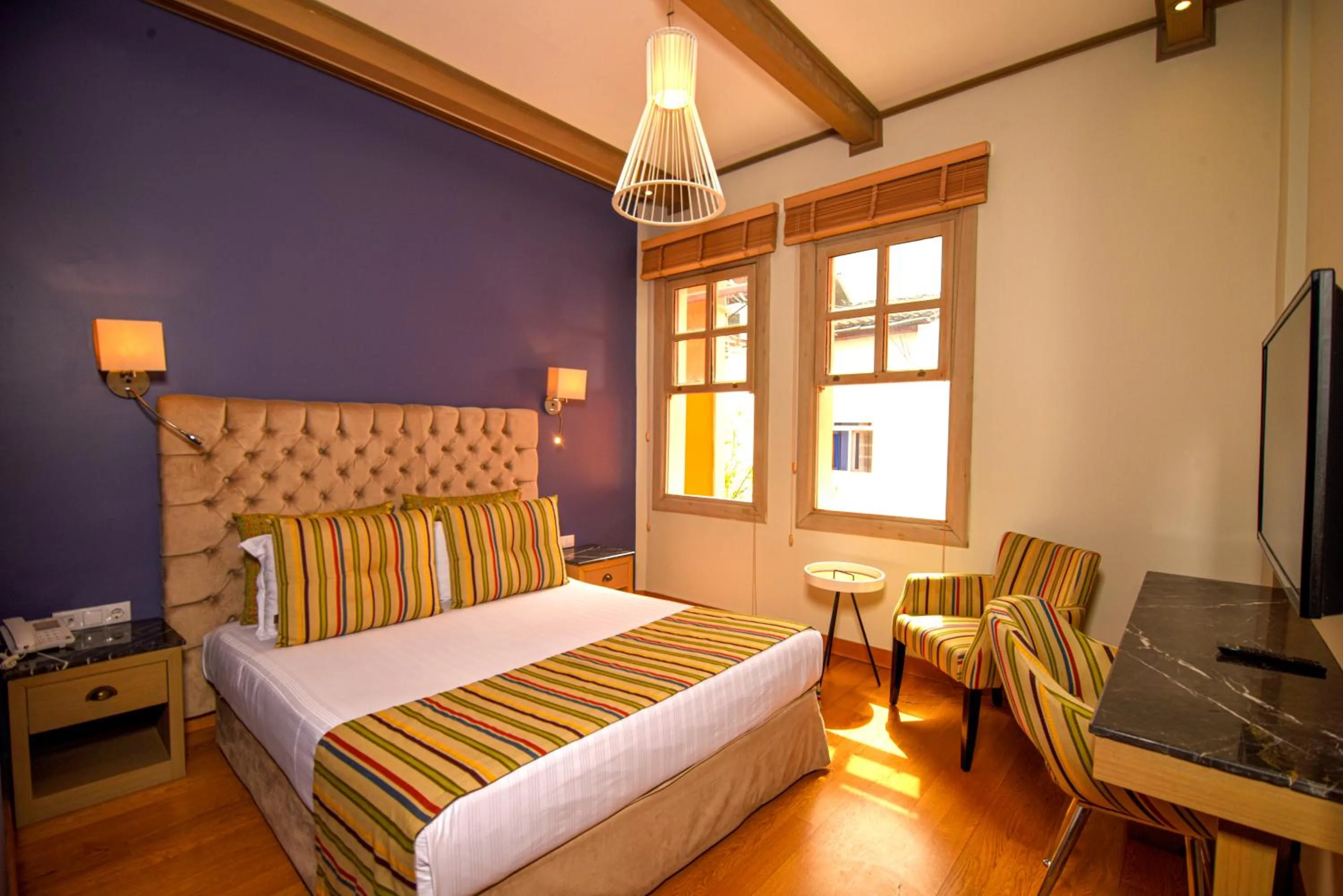 Communal lounge/ TV room, Bed in Alp Pasa Gazetta - Special Class