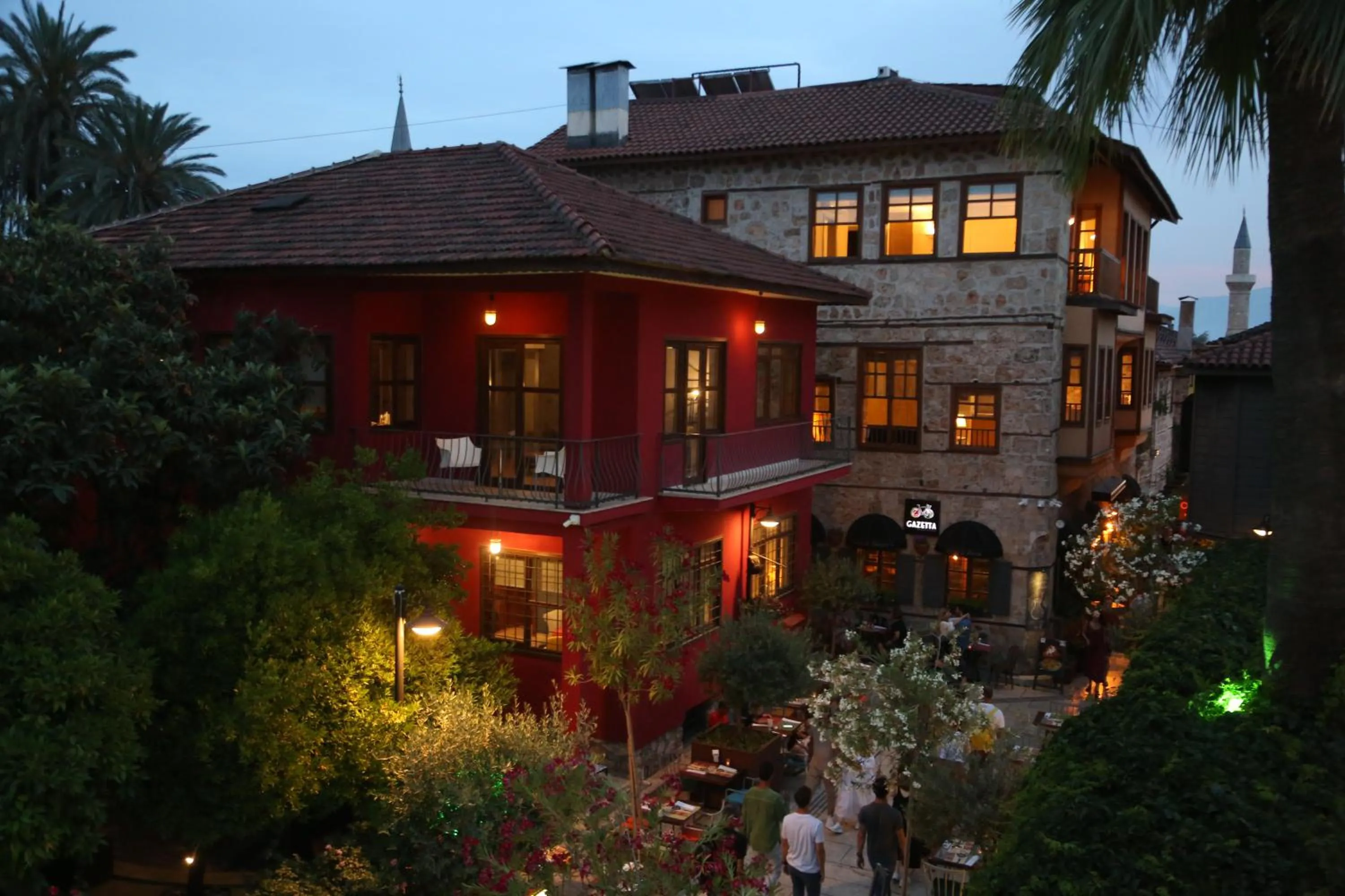 Property building in Alp Pasa Gazetta - Special Class