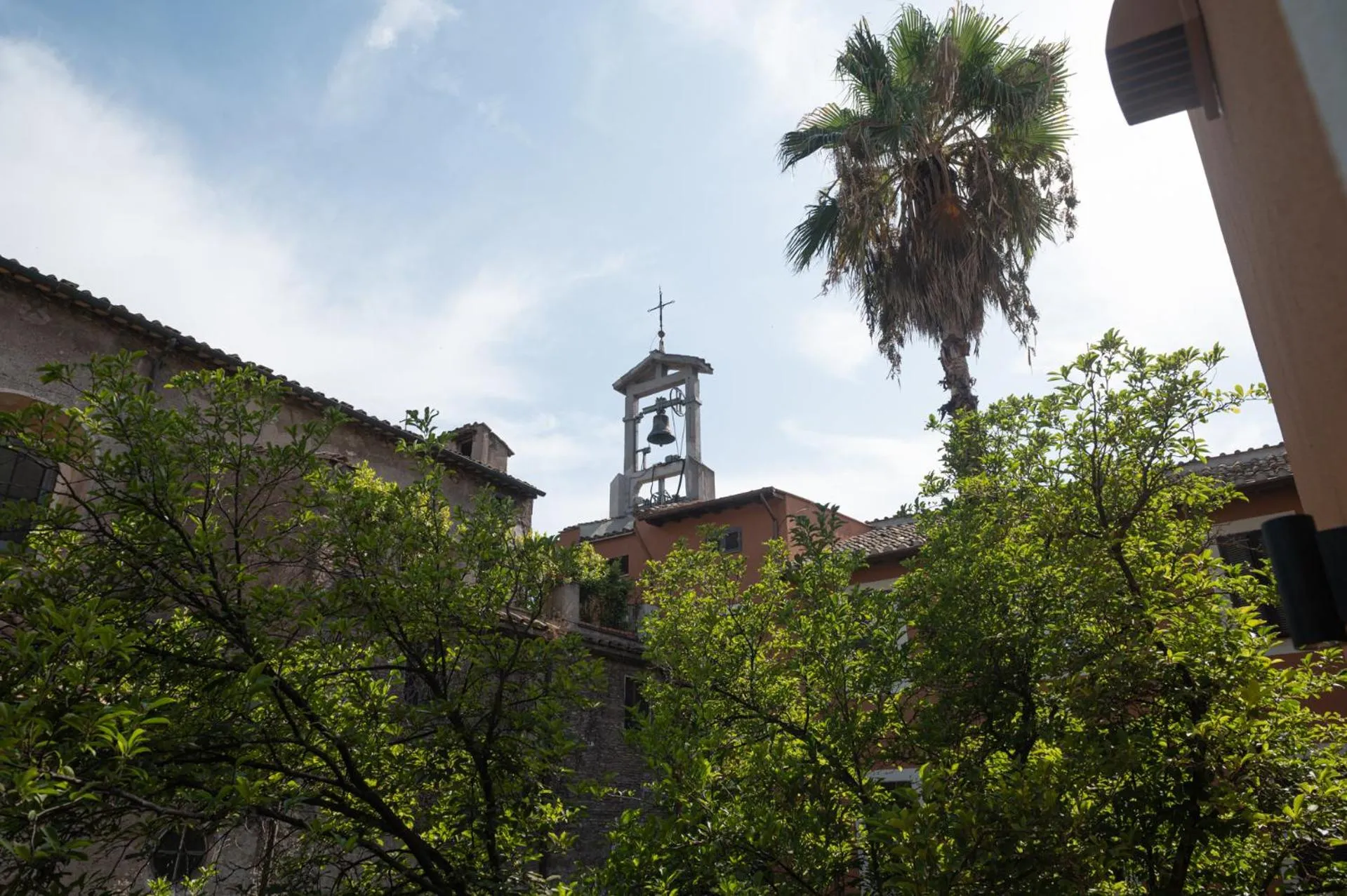 Inner courtyard view in The Sanctuary Urban Retreat