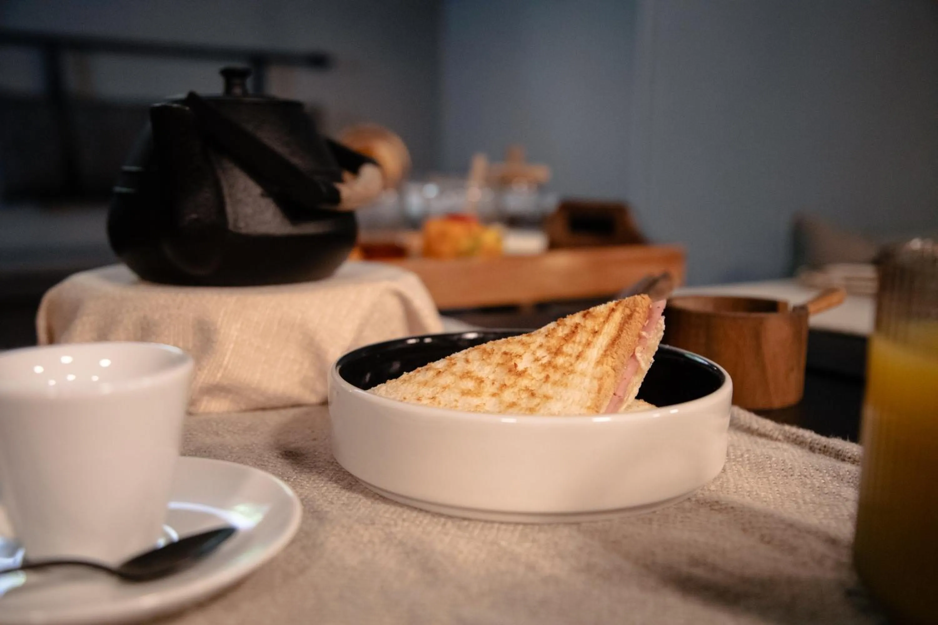 Breakfast in The Sanctuary Urban Retreat