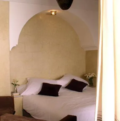 Bed in Riad Dar Selen